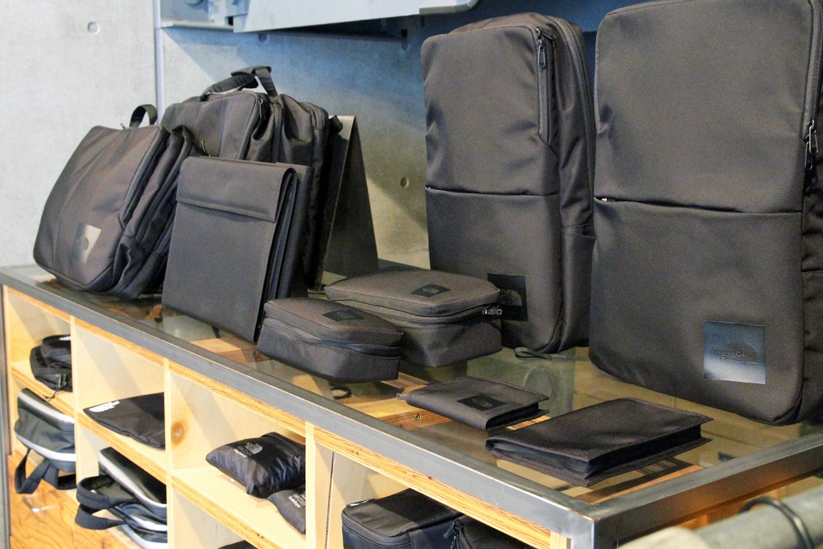 ビジネスシーンで活躍する ザ ノース フェイスのおすすめビジネスリュック カバン15選 キャンプ アウトドア情報メディアhinata