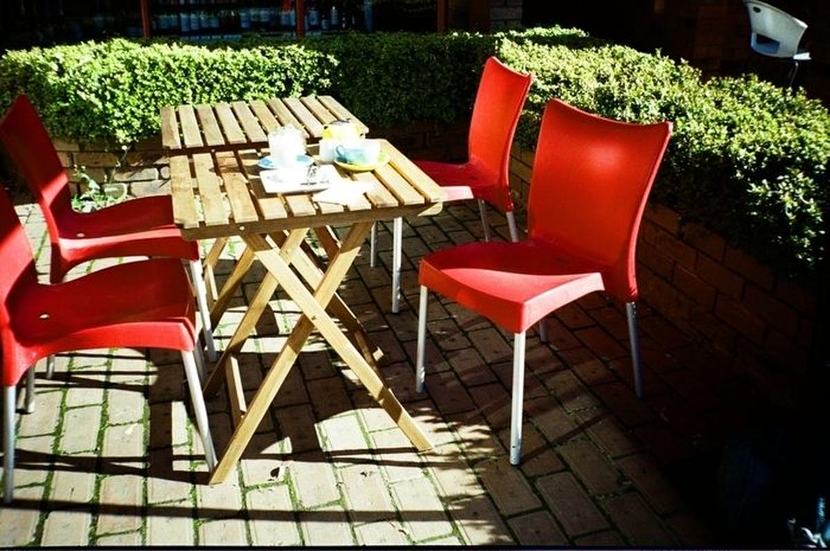 ガーデンチェアおすすめ7選 見慣れた庭がすてきな空間に キャンプ アウトドア情報メディアhinata