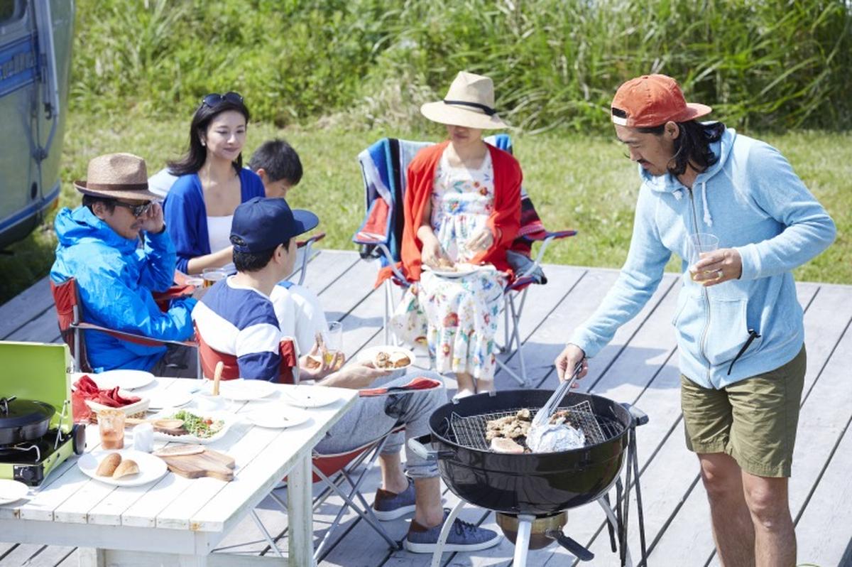 バーベキューでスカートはng 男女別服装 コーデおすすめ42選 キャンプ アウトドア情報メディアhinata バーベキューでスカートはng 男女別服装 コーデおすすめ42選 キャンプ アウトドア情報メディアhinata