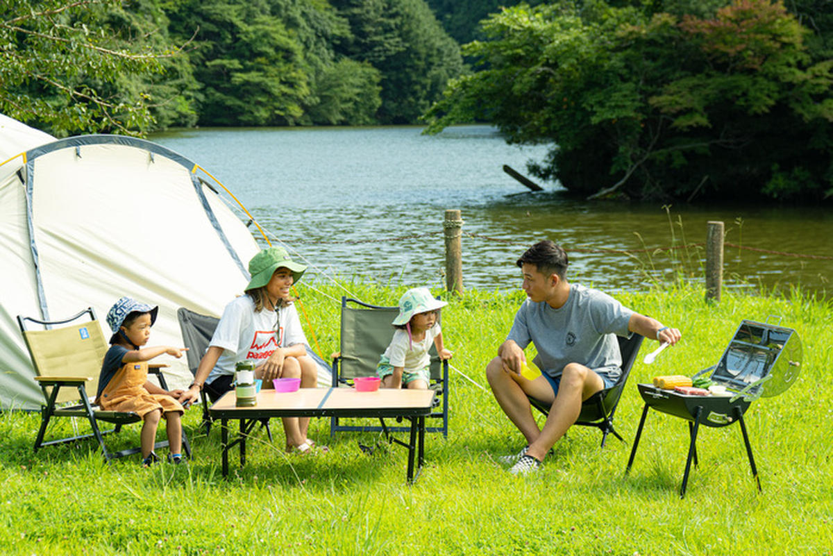 夏休みの探検sp 湖畔キャンプで自然を遊び尽くそう 安全にアウトドアを体験 キャンプ アウトドア情報メディアhinata