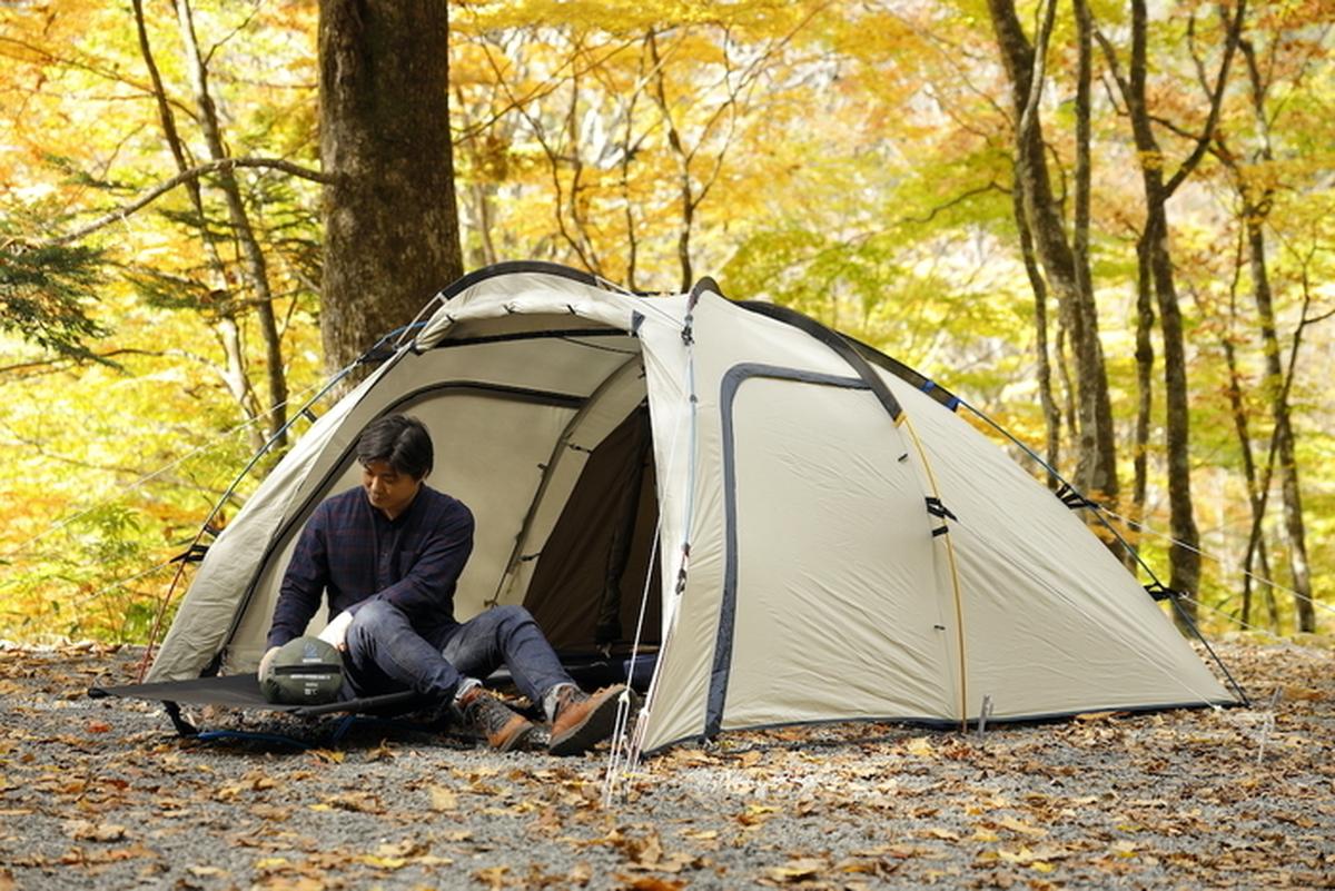秋冬のソロキャンプで準備したいテントとシュラフ 選ぶ基準はコレ キャンプ アウトドア情報メディアhinata