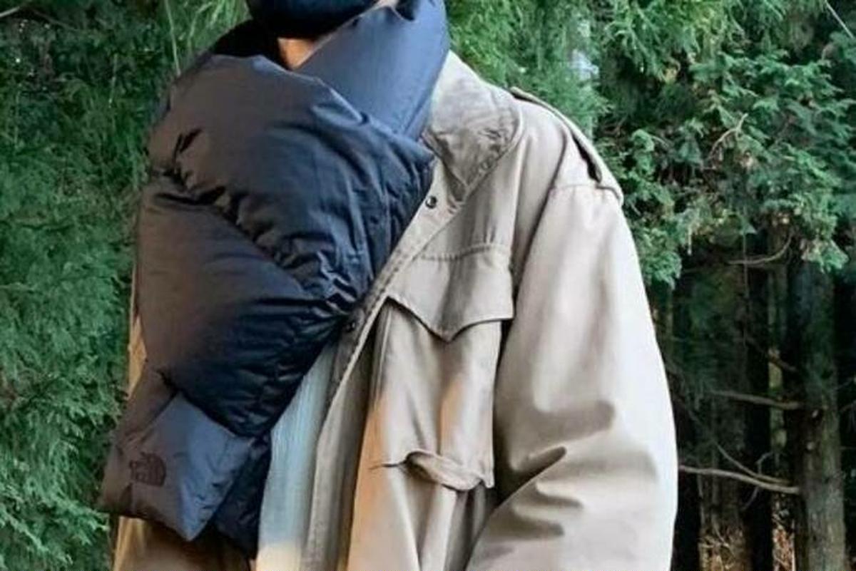 ダウンマフラーってイケてるの キャンプと街 それぞれの着こなし必勝法 キャンプ アウトドア情報メディアhinata