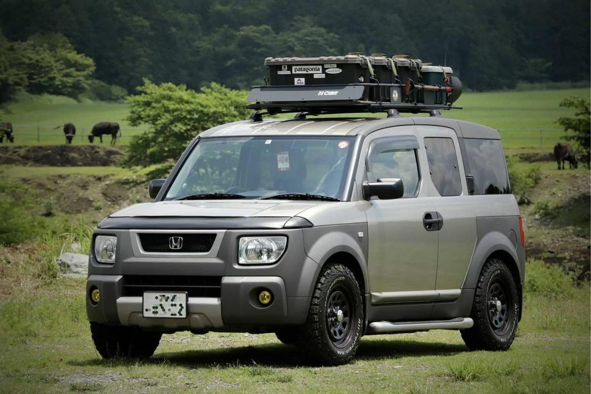 時代が追いついたホンダの伝説的キャンプ車 エレメント 人気急上昇の個性派suvをオーナー6人が解説 Hinataガレージ キャンプ アウトドア情報メディアhinata 時代が追いついたホンダの伝説的キャンプ車 エレメント 人気急上昇の個性派suvをオーナー6人が解説 Hinataガレージ キャンプ アウトドア情報メディアhinata
