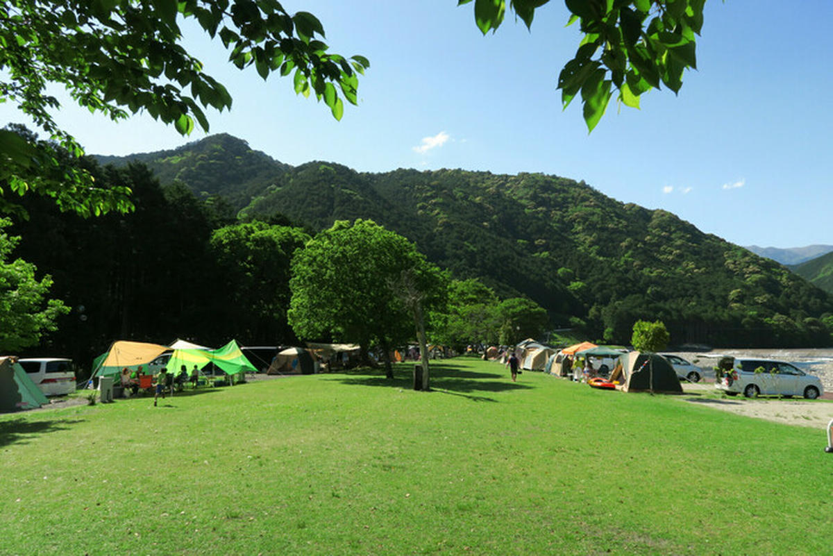 山 川 海 三拍子そろった三重県紀北町キャンプ場 キャンプinn海山 で大自然を満喫 キャンプ アウトドア情報メディアhinata