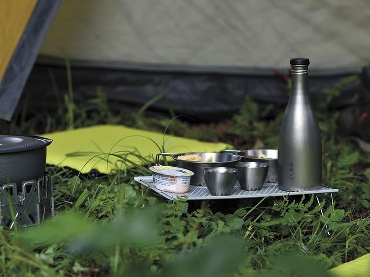 ソロキャンプ向けテーブル15選 アウトドアでもコンパクトで簡単に収納 キャンプ アウトドア情報メディアhinata