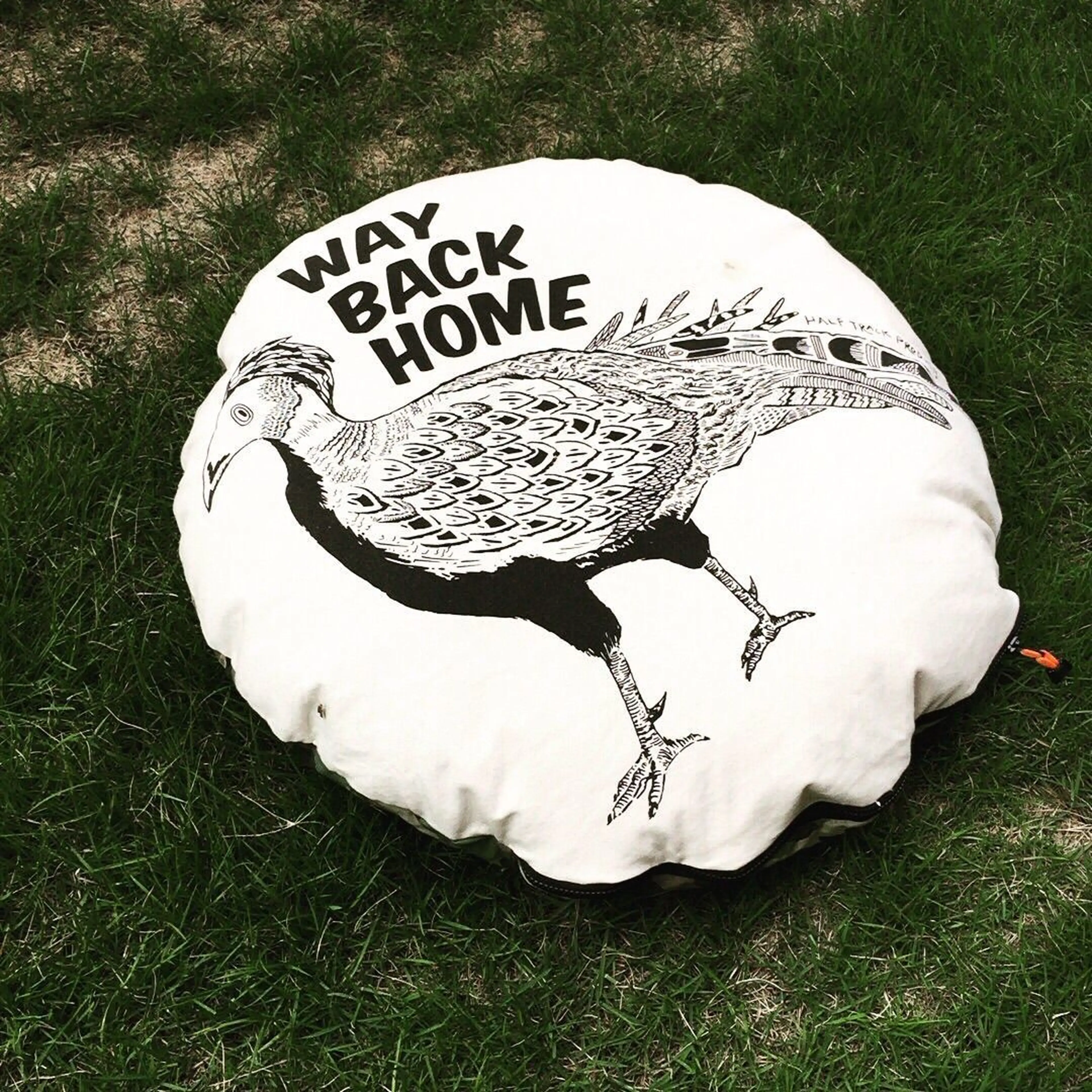 新品 ハーフトラックプロダクツ nonsleep cushion ALEX ハーフトラック