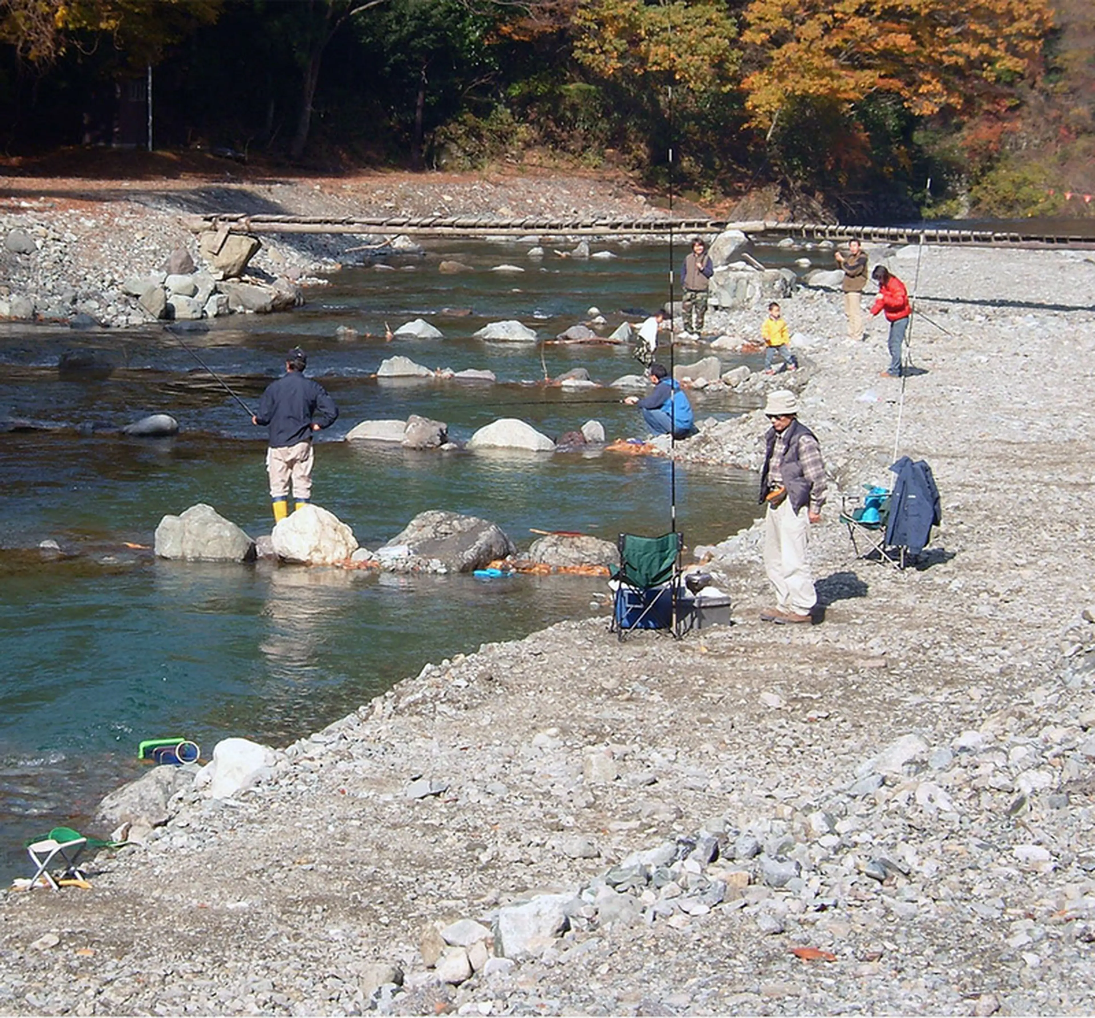 神之川 キャンプ 場