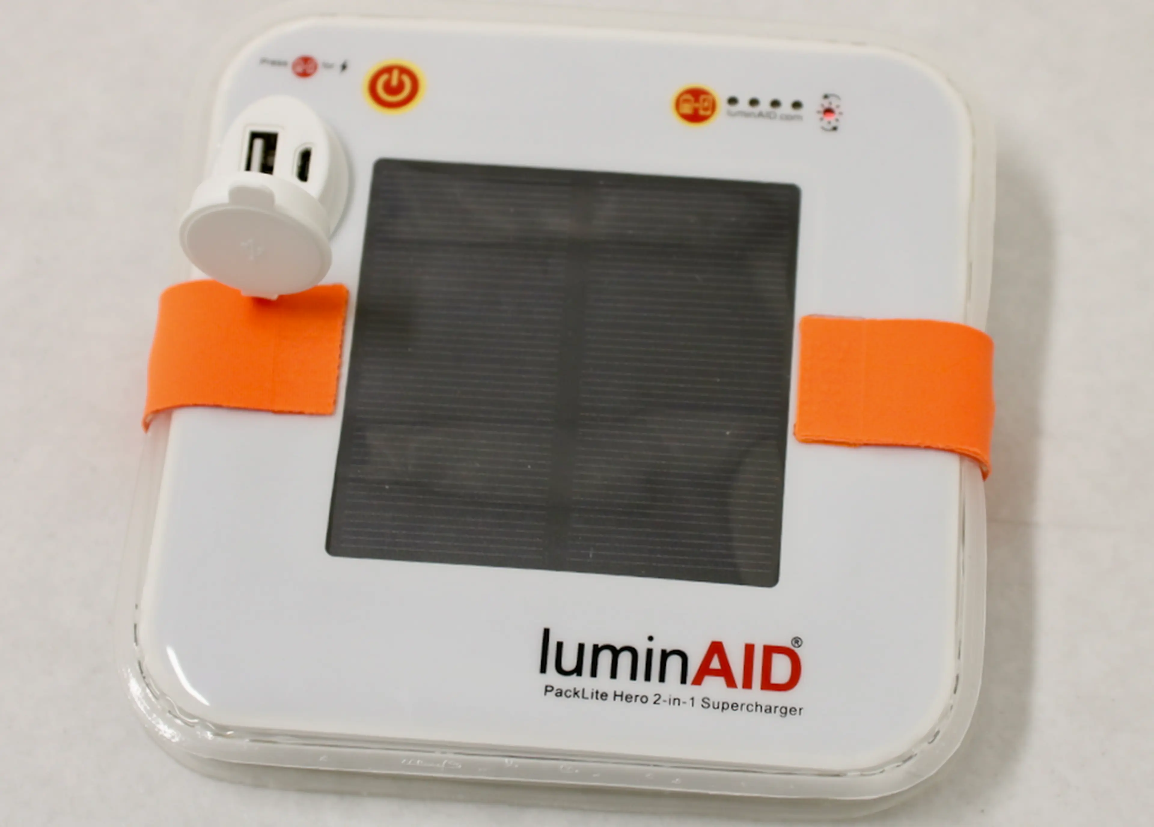 ソーラーランタンを検証してみた！性能は電池式ランタンと遜色なし