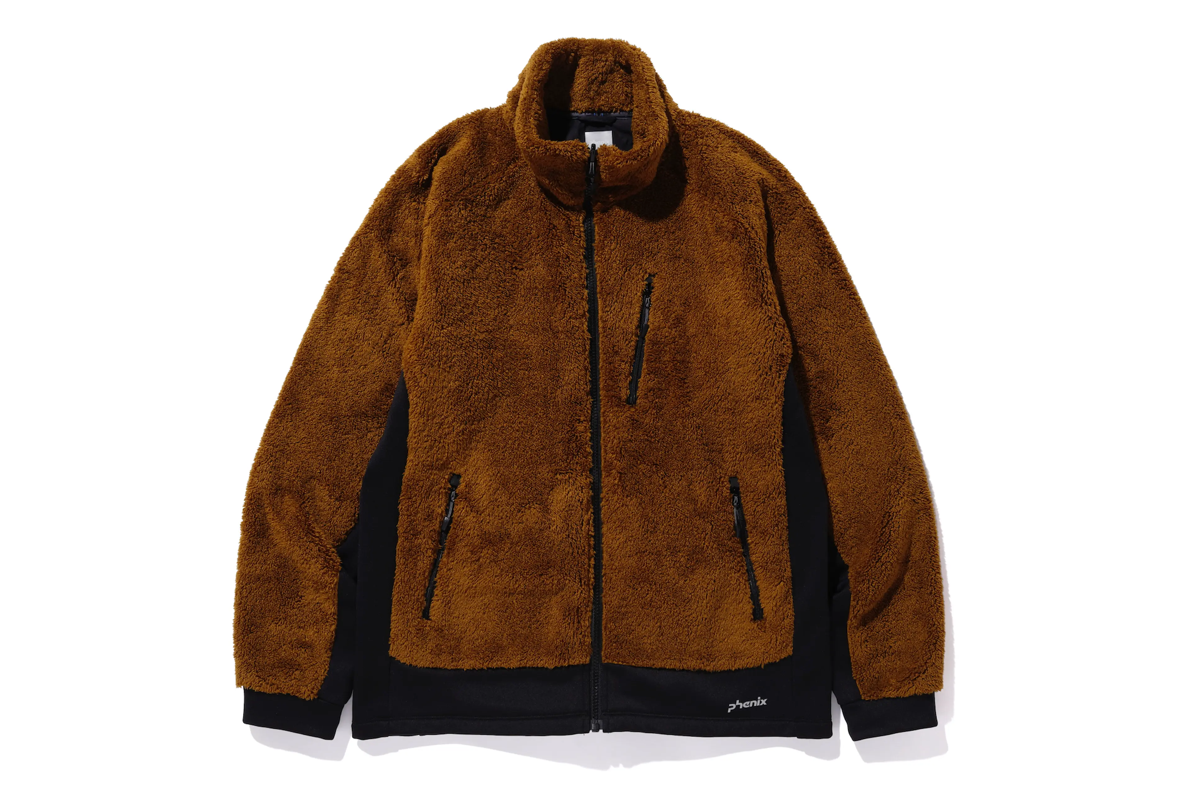 冬のプロ「フェニックス」が提案！“最強の防寒”にフォーカスした4つの