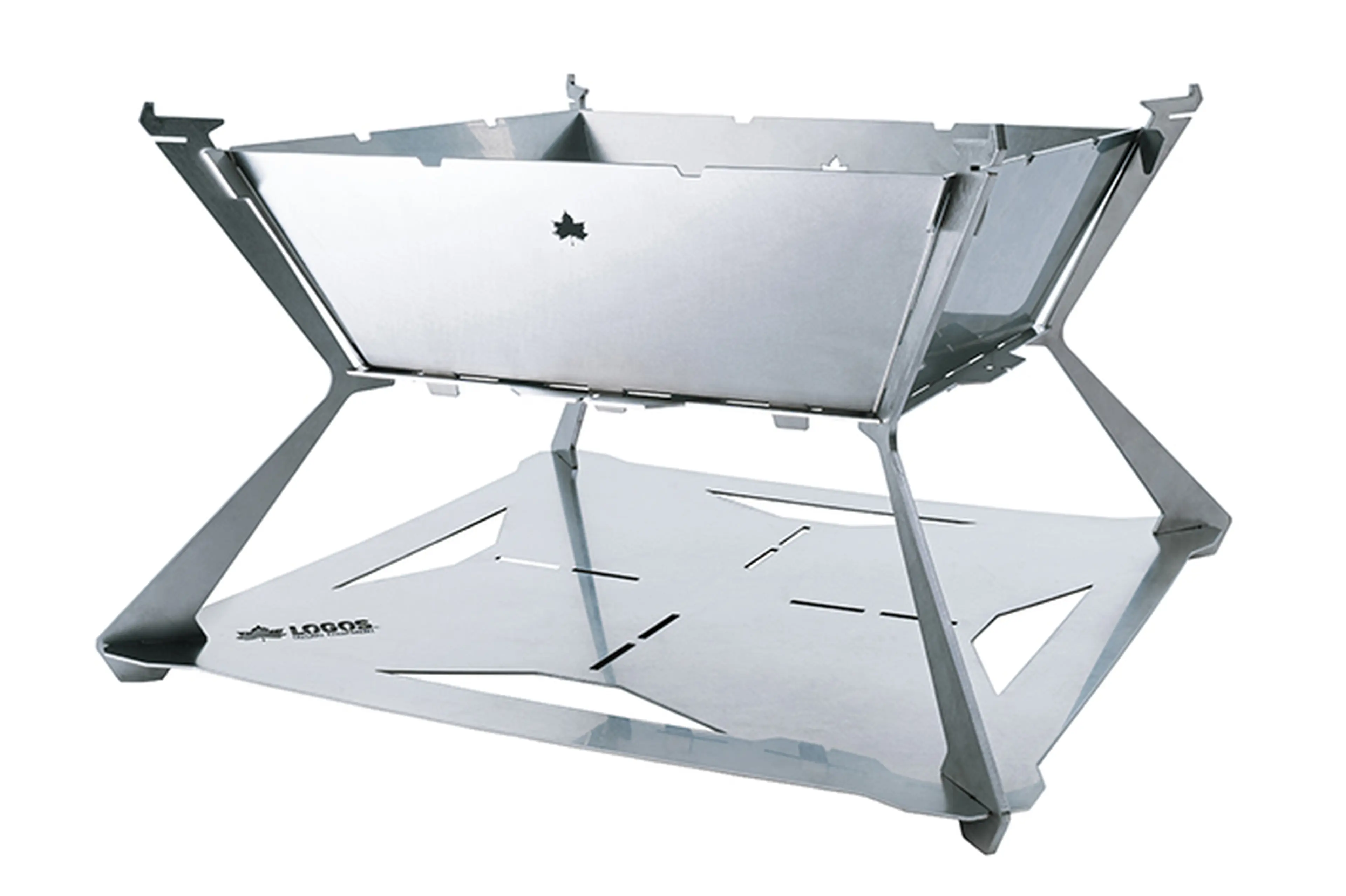 ロゴスから最高級の焚き火台が誕生！国産で高い耐久性は一生モノ