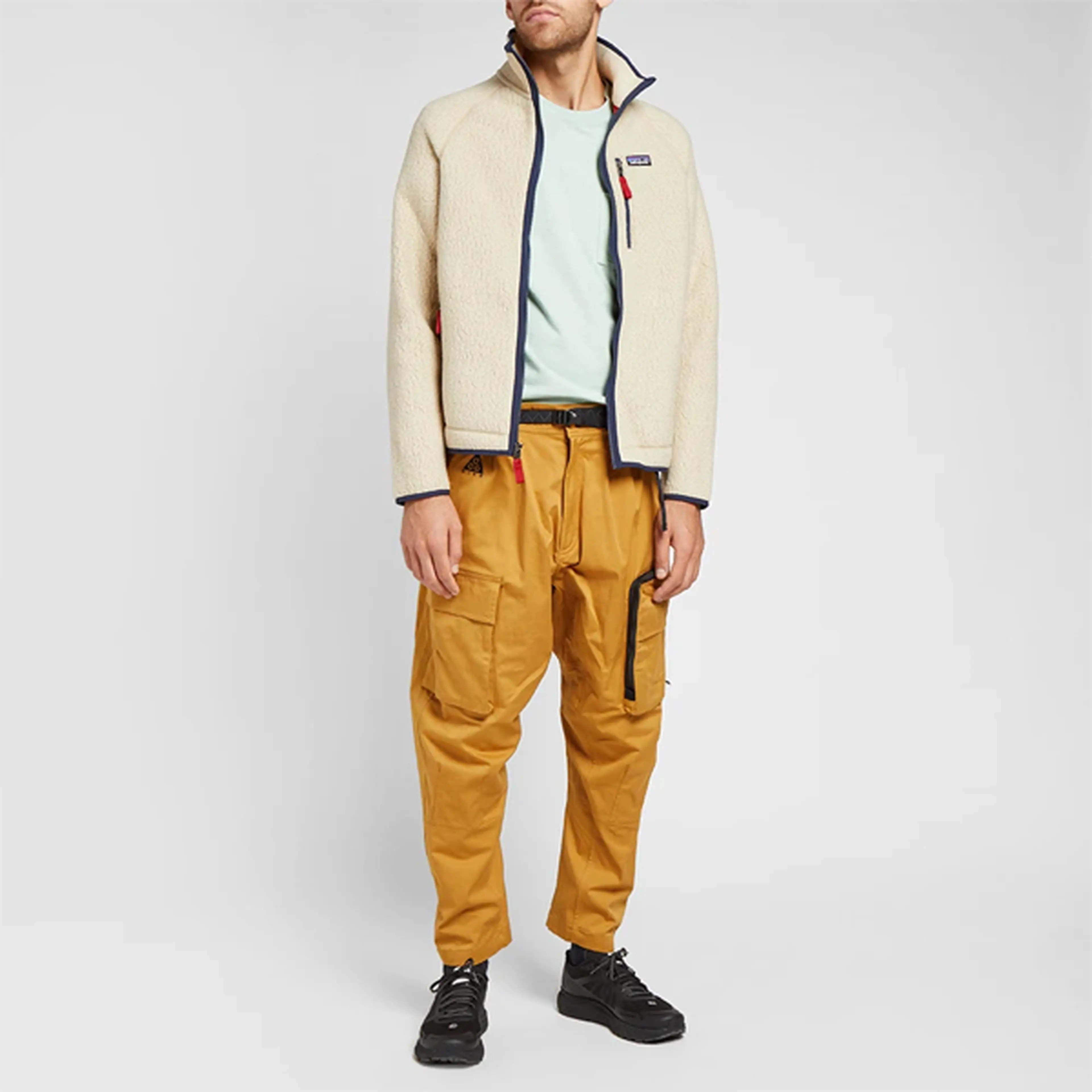 ふわもこなのに着こなしすっきり！パタゴニアのレトロパイル人気