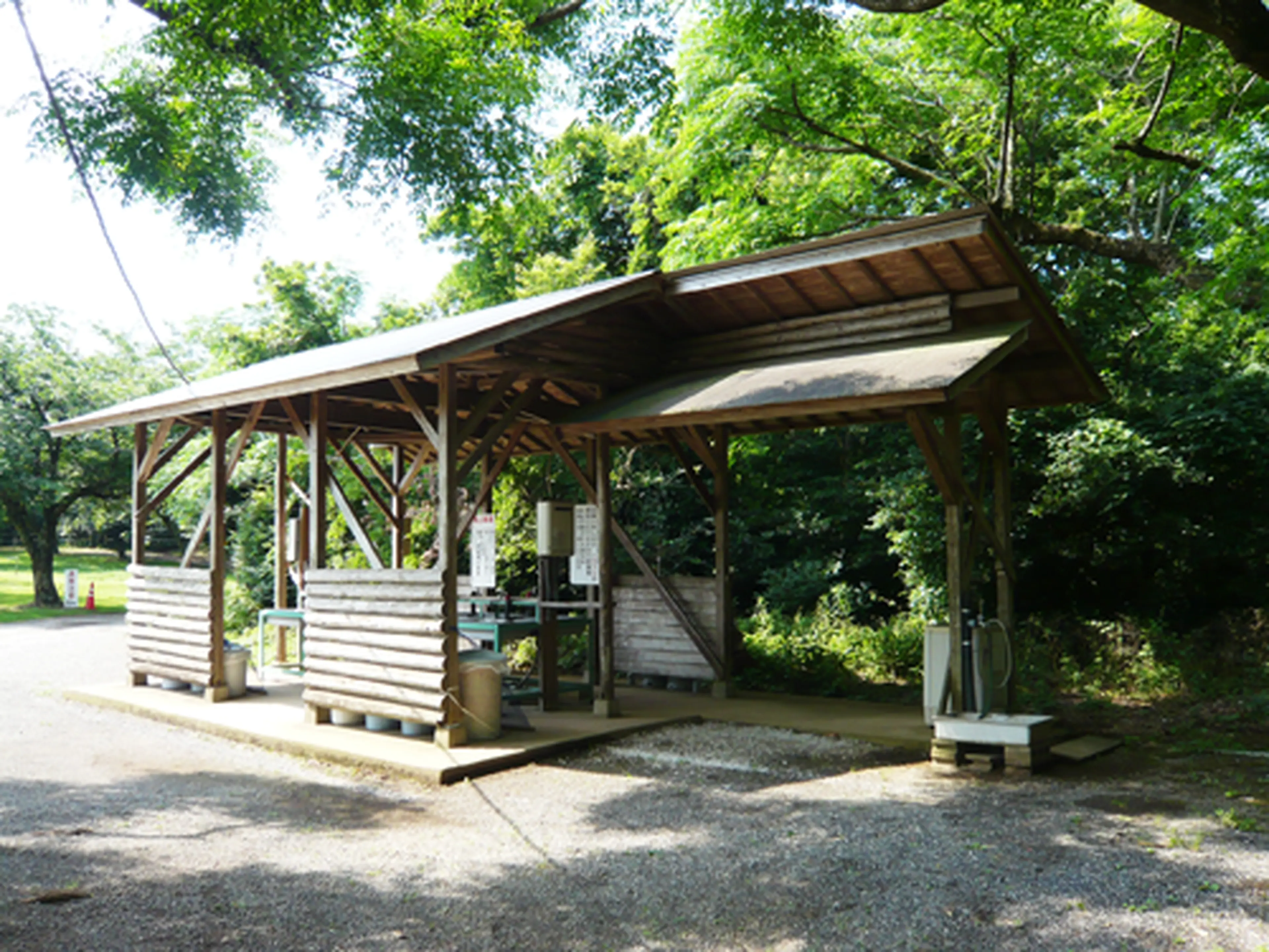 都心からのアクセス抜群！森のまきばオートキャンプ場で自然を満喫