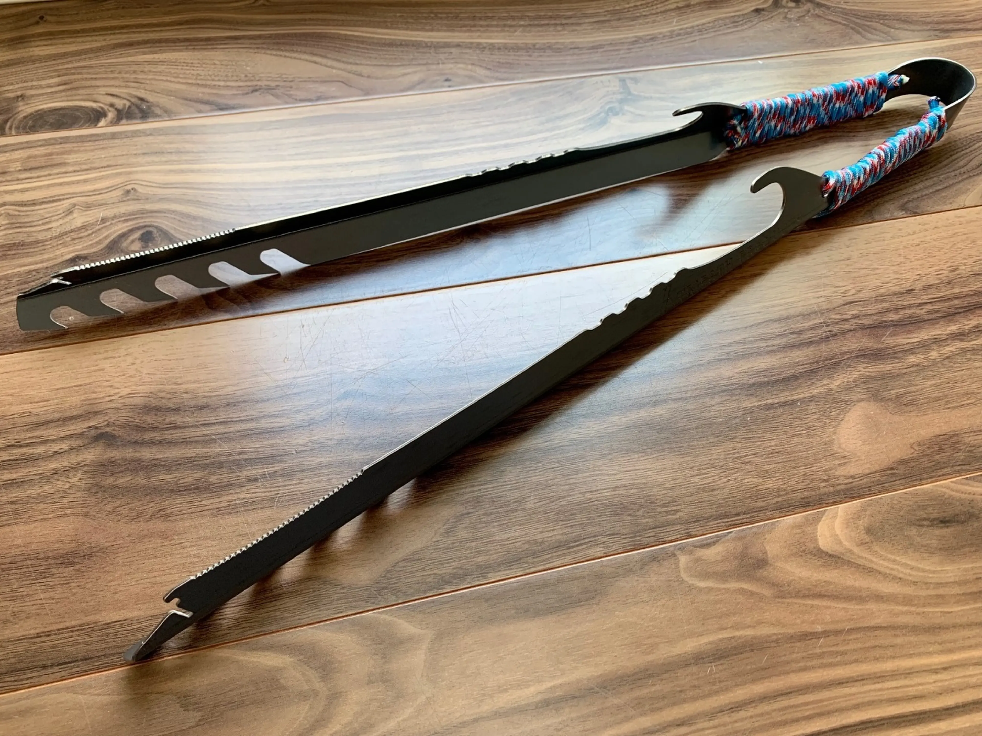 トリパスプロダクツの人気焚き火台グルグル・ファイヤー。使うほどに