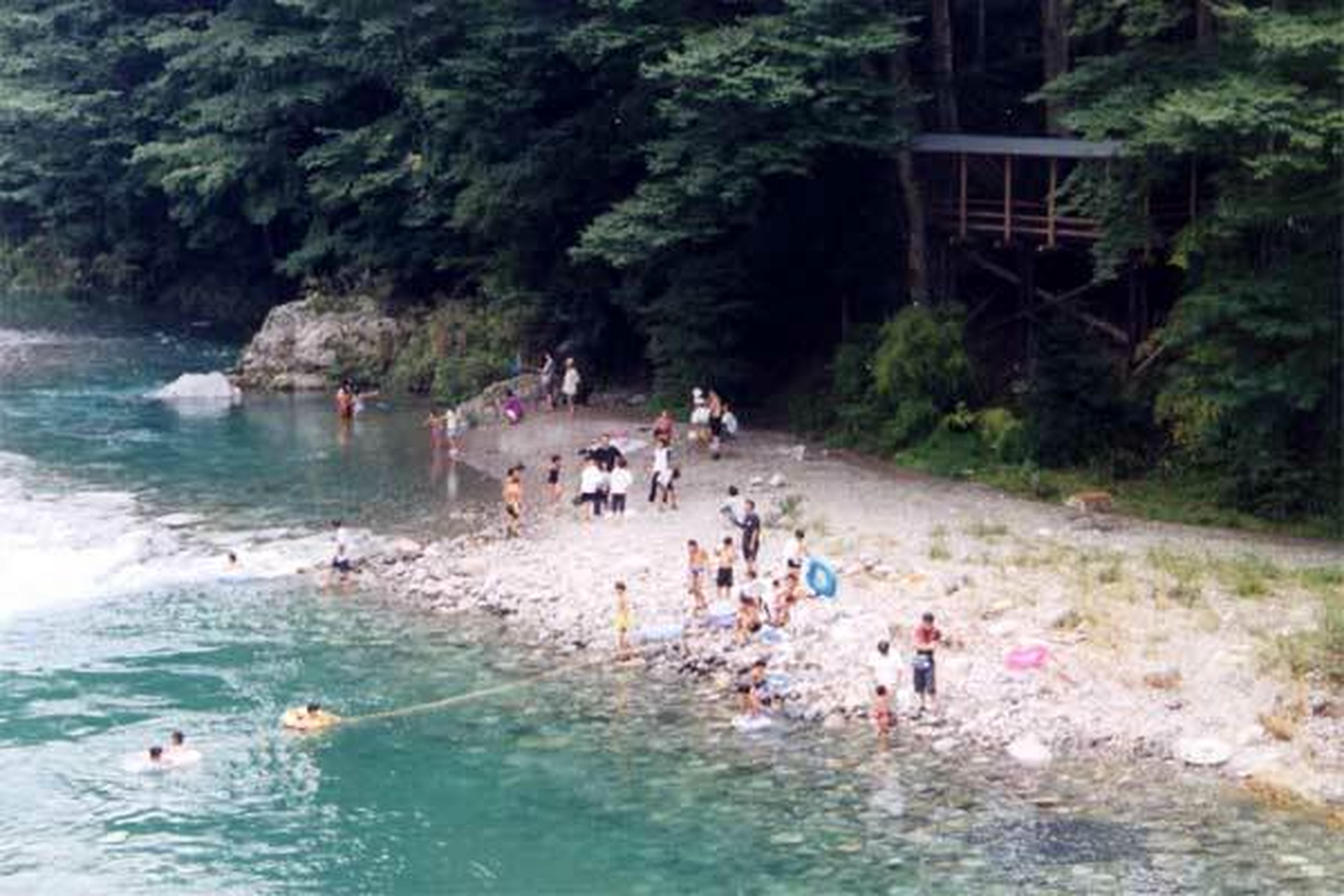 オート キャンプ 沢谷