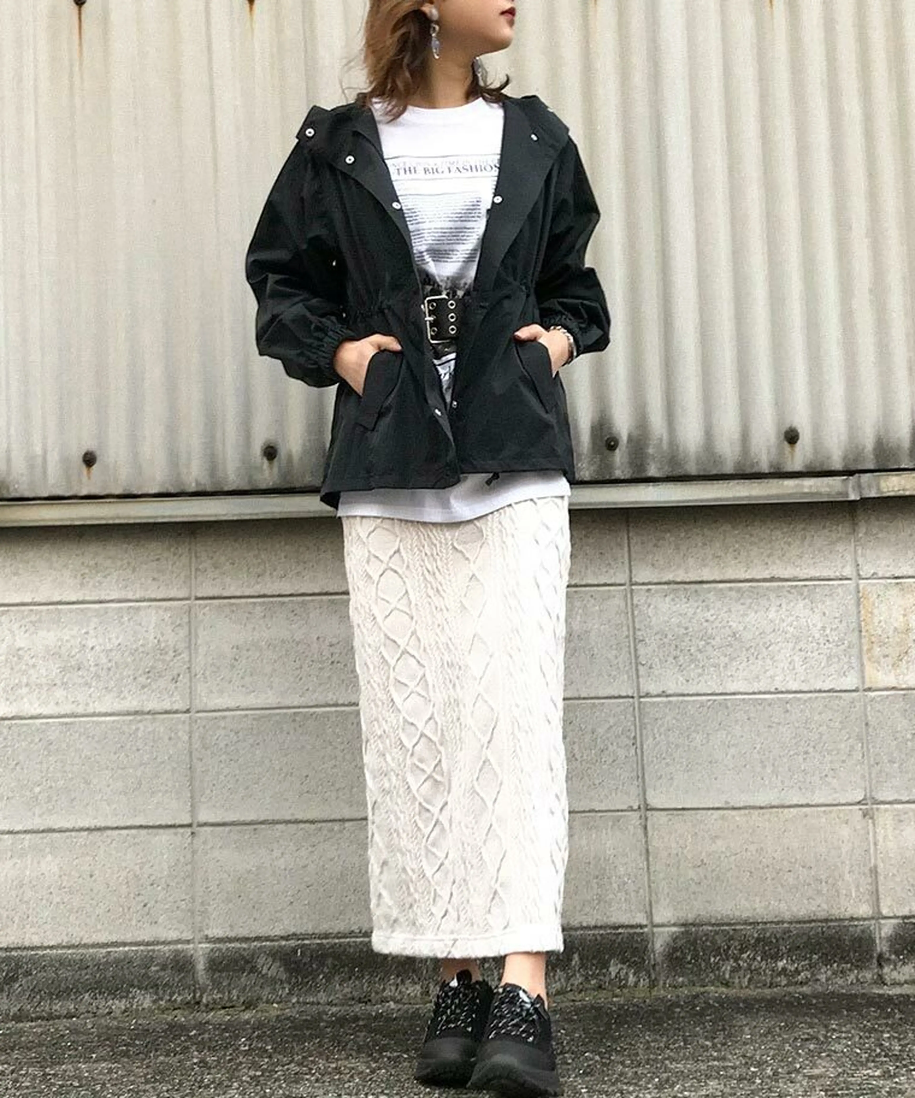 マウンテンパーカーのコーデ特集！男女別・春夏秋冬 | キャンプ 