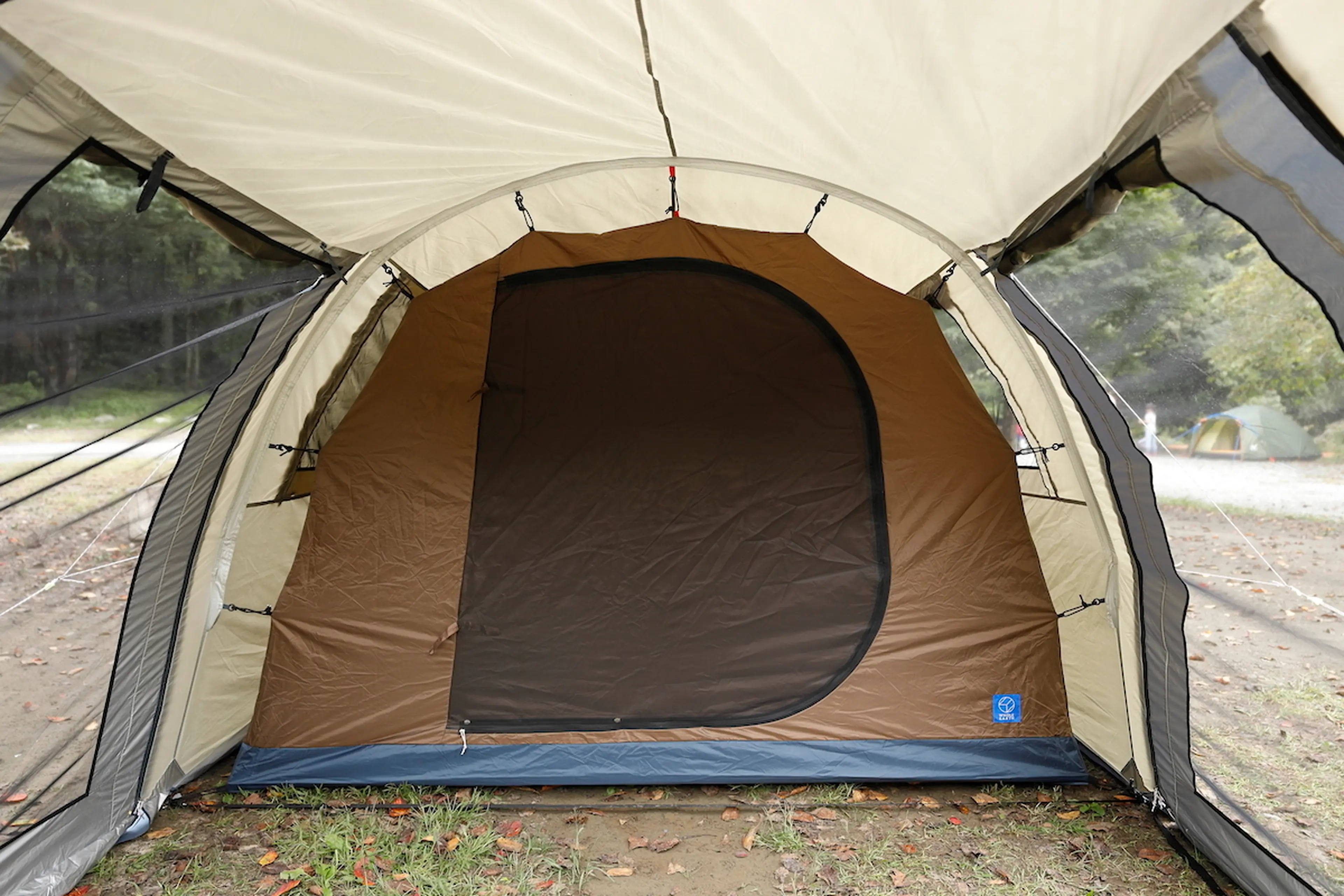 ホールアースのファミリーテント2張を紹介！収納サイズからテントの