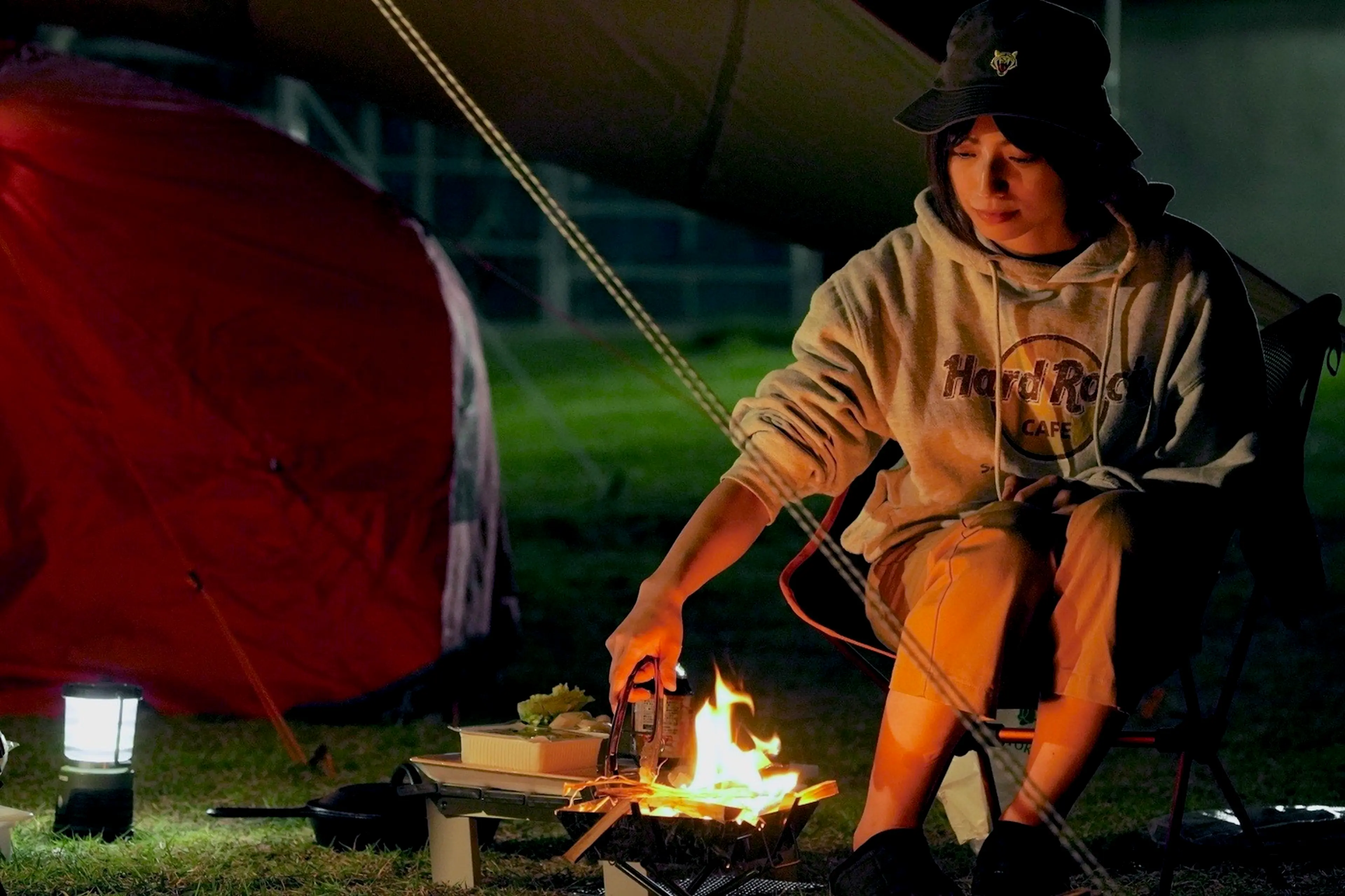 キャンプ場だからこその大迫力！アウトドア派ゲーマーが絶賛した新しい