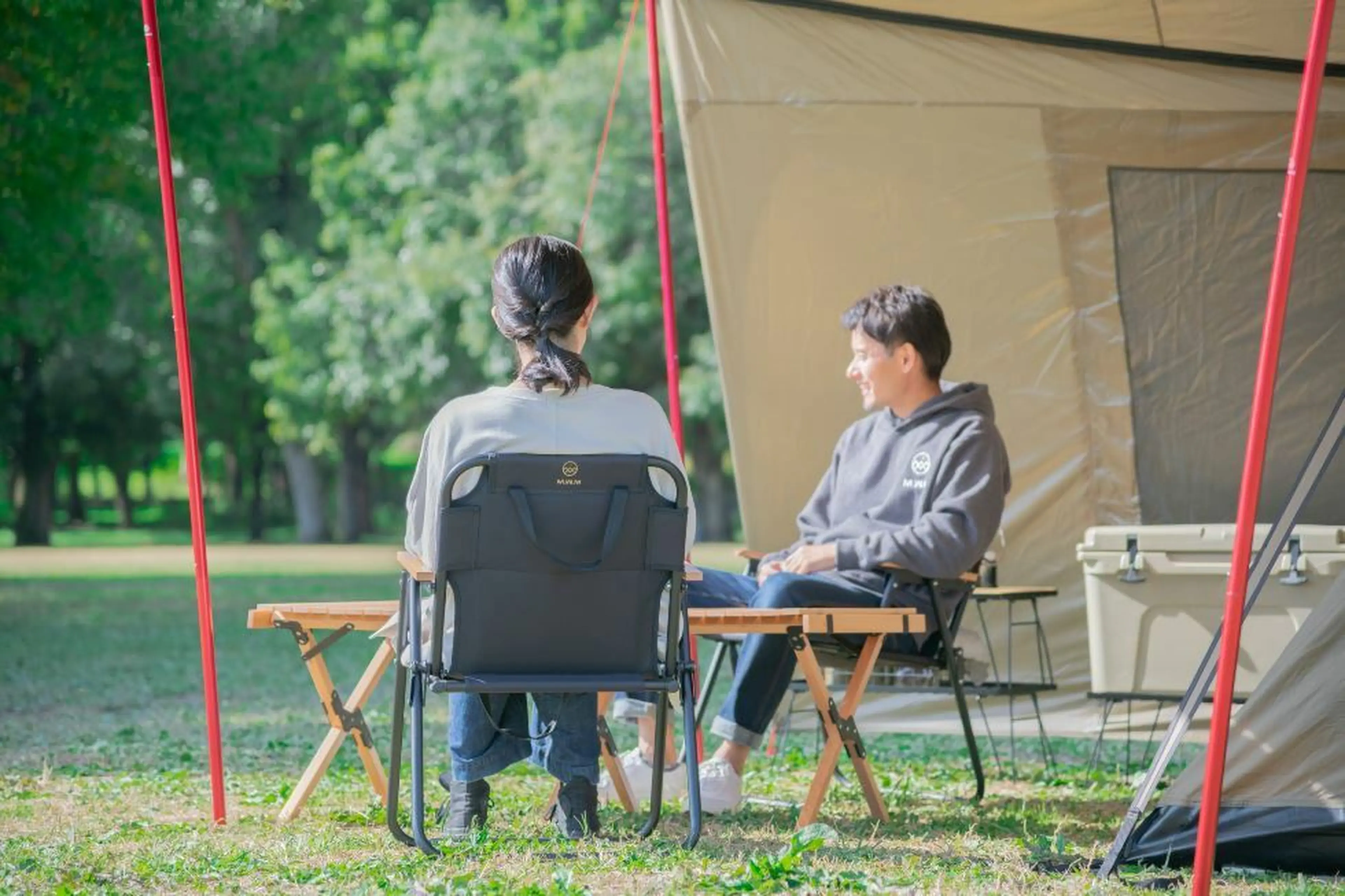 M.W.Mから話題のローチェアがデビュー。「READY Chair 2」が発売開始