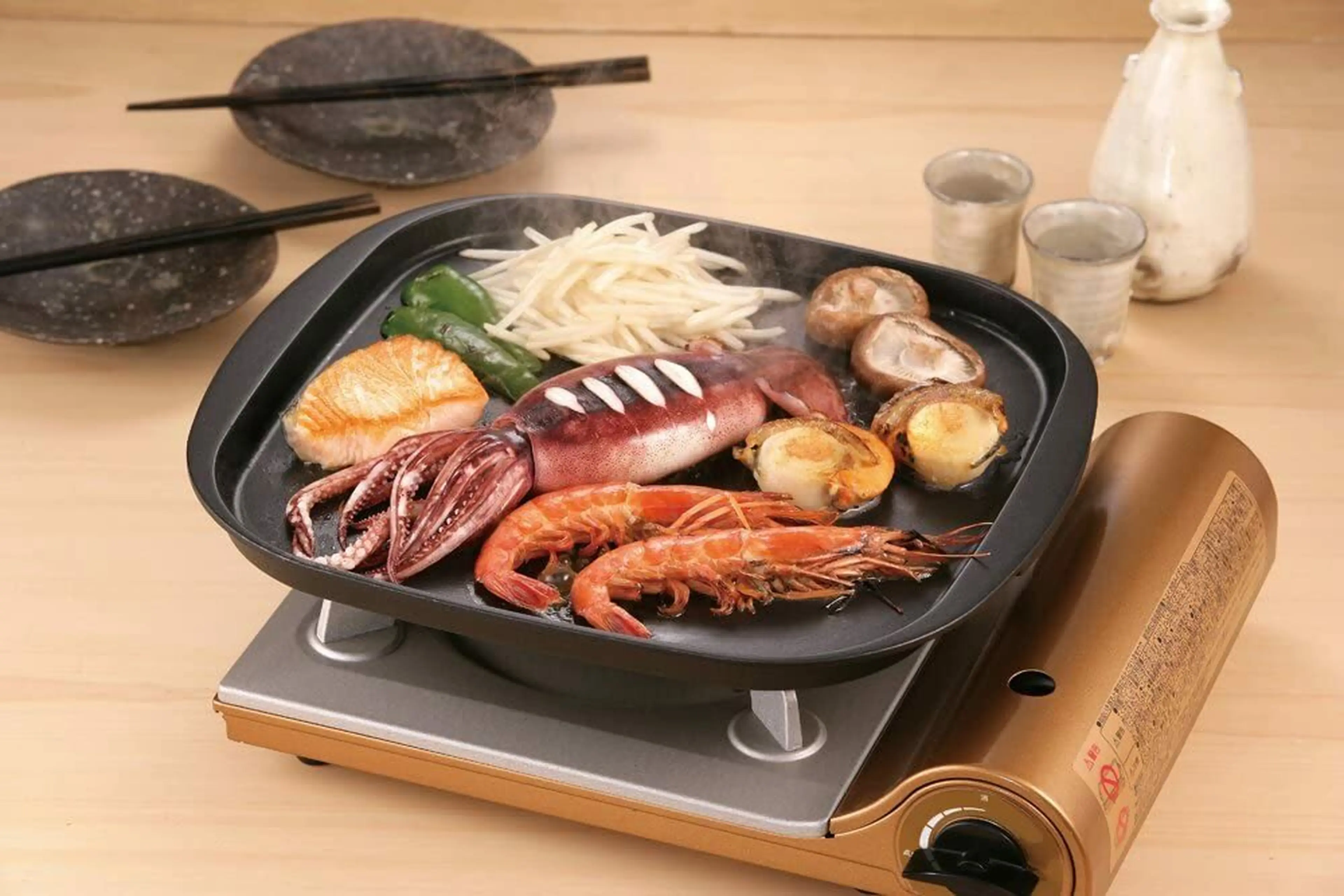 良品！！ イワタニ テーブルトップBBQグリル フラットツイン CB