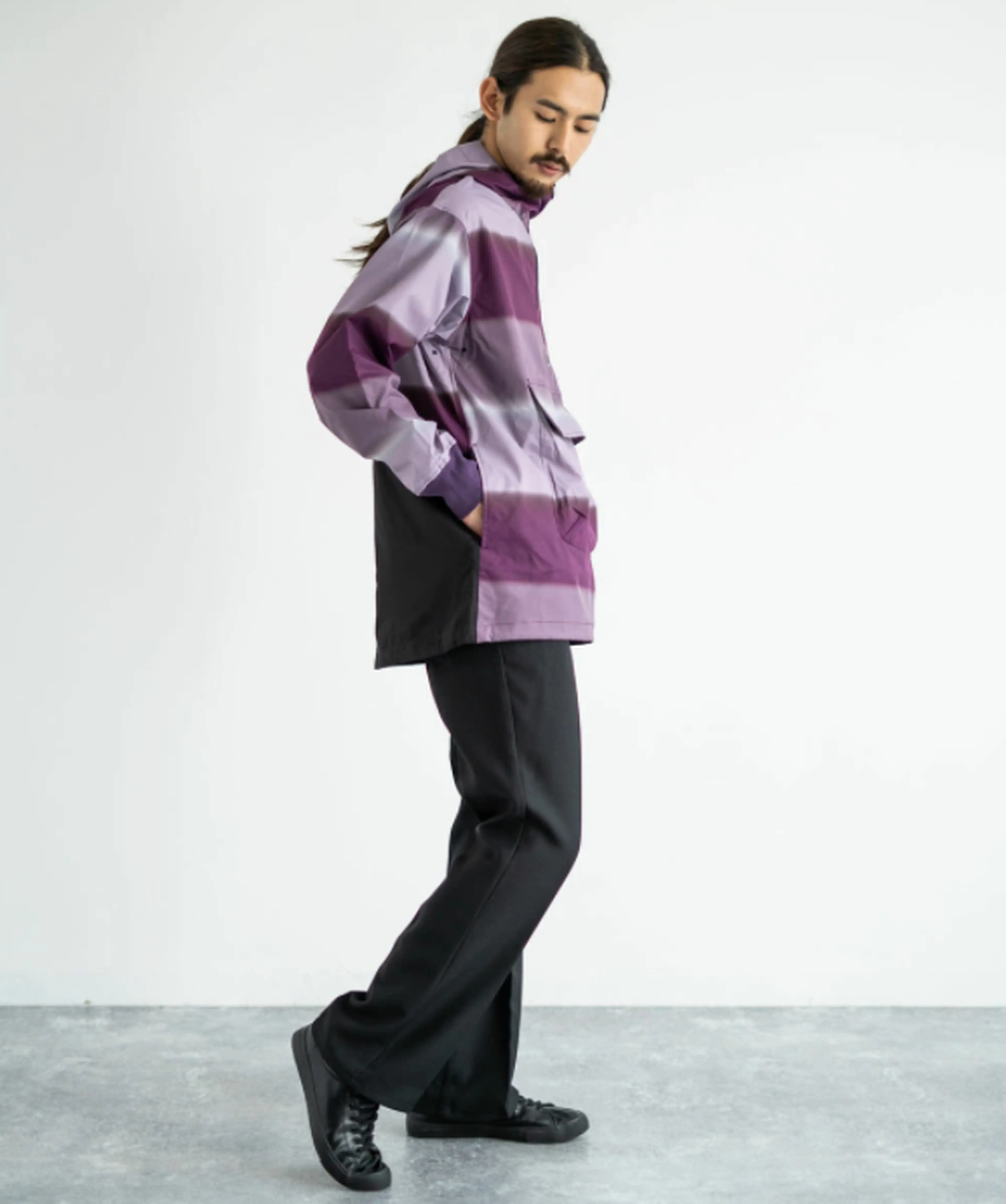 アノラックパーカー】ブランド別に紹介！アウトドアで着よう