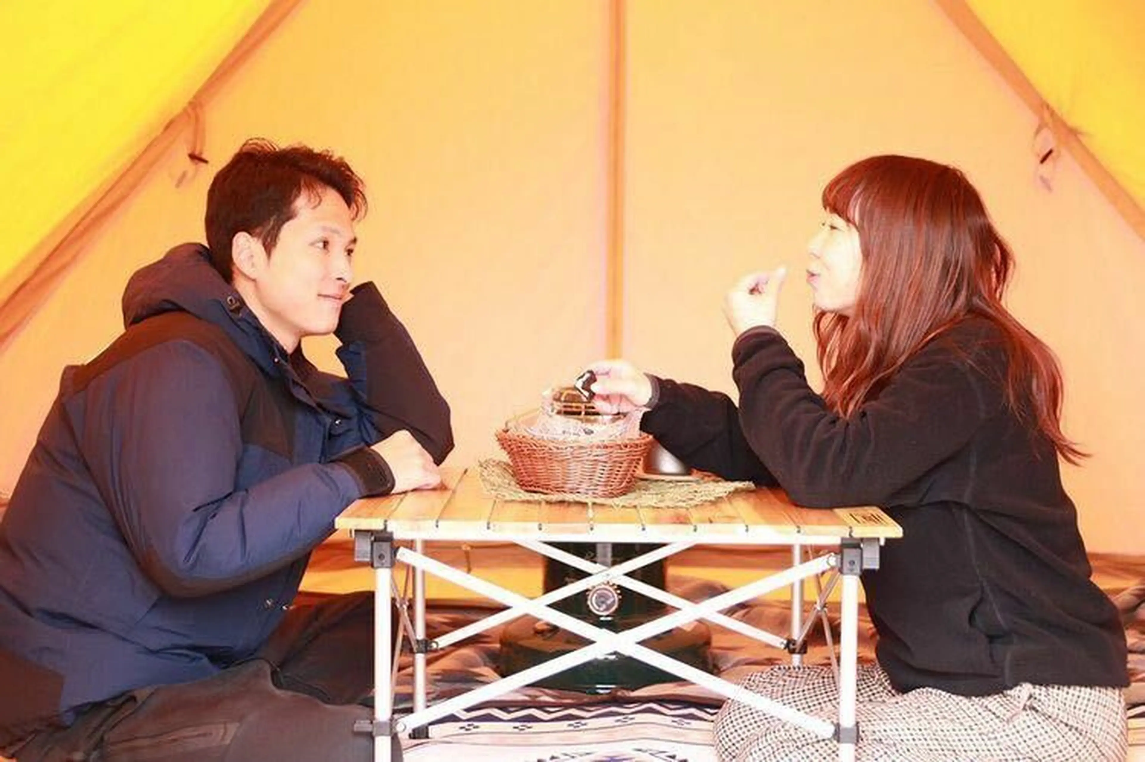 2人の仲がもっと深まる！ベテランキャンパーに教わる、カップル
