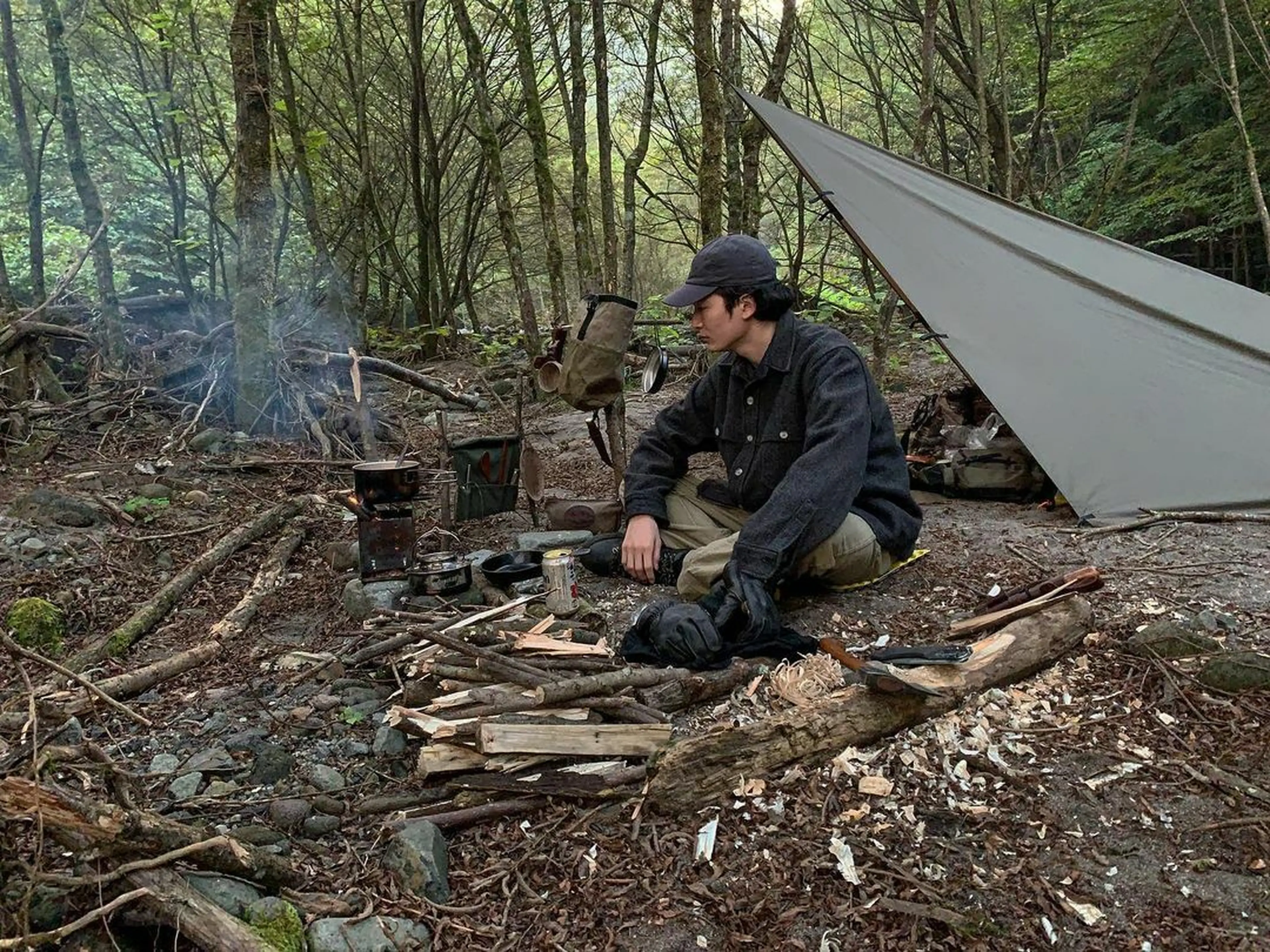 ソロキャンプ道具　ブッシュクラフトスタイル bushcraft_solocamp_5.jpg