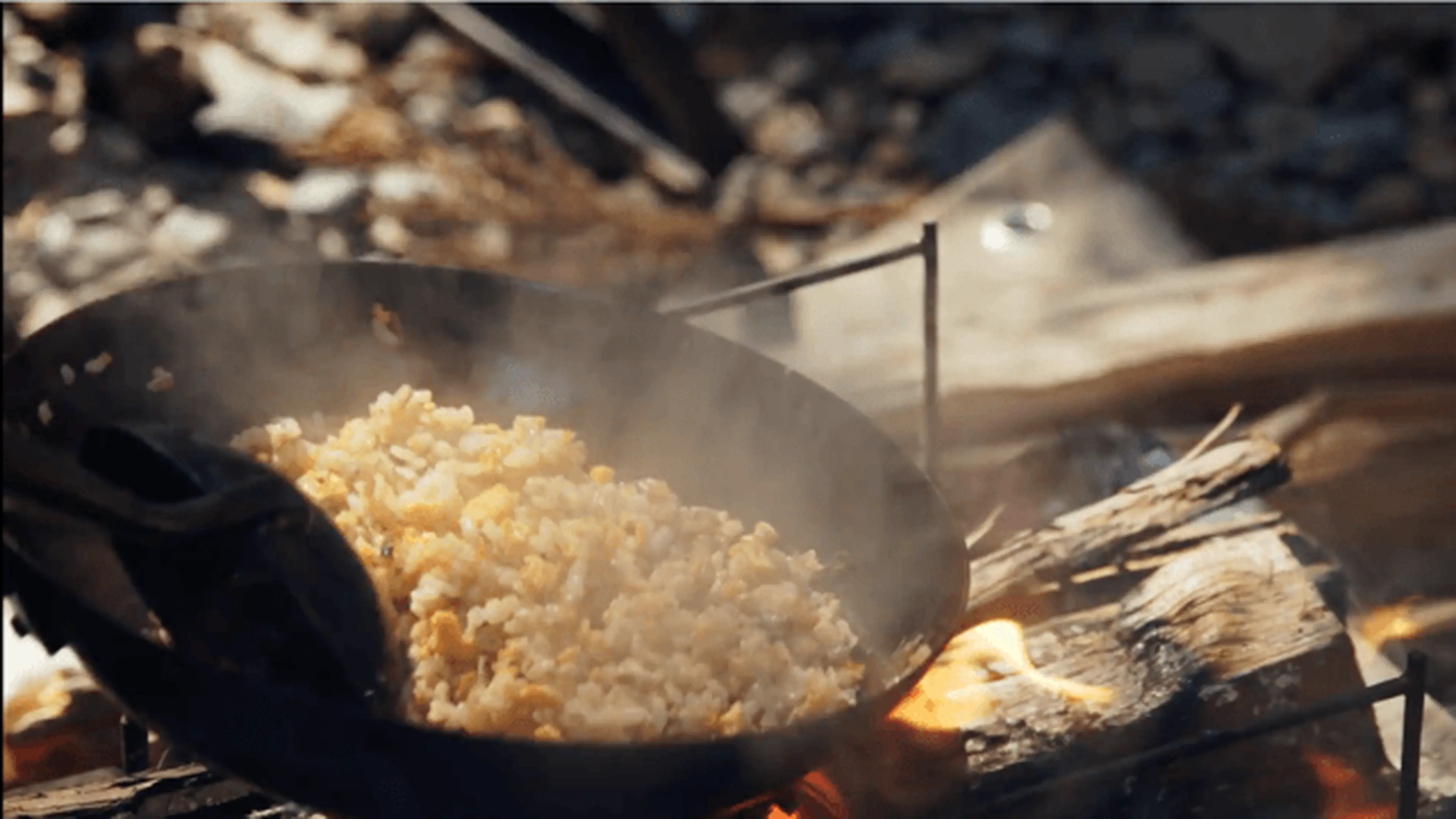 YouTubeドラマ「おやじキャンプ飯」が作った「中華鍋」の新文化