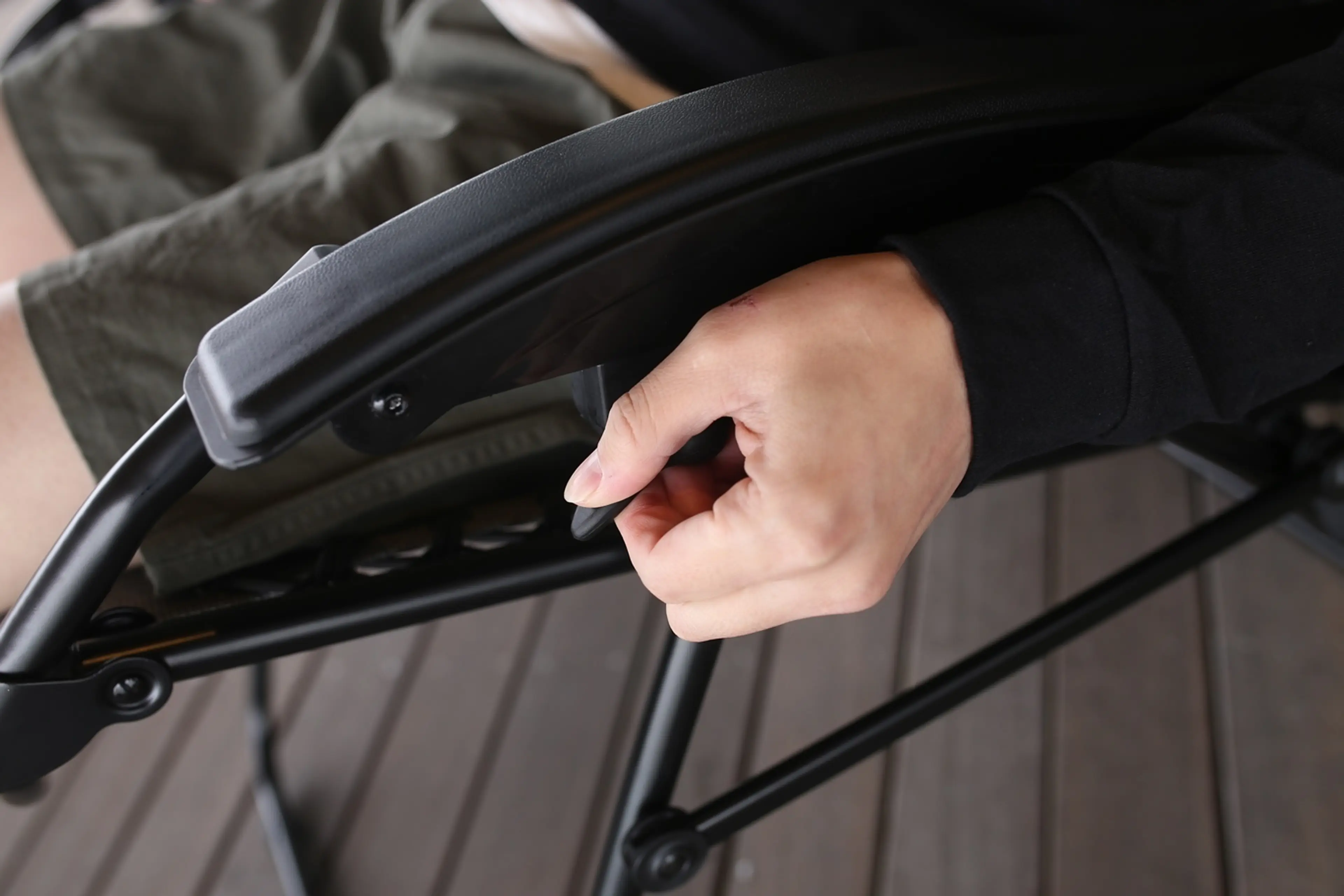 ナチュラム限定色！グレーのコールマン「タフスクリーンツールーム