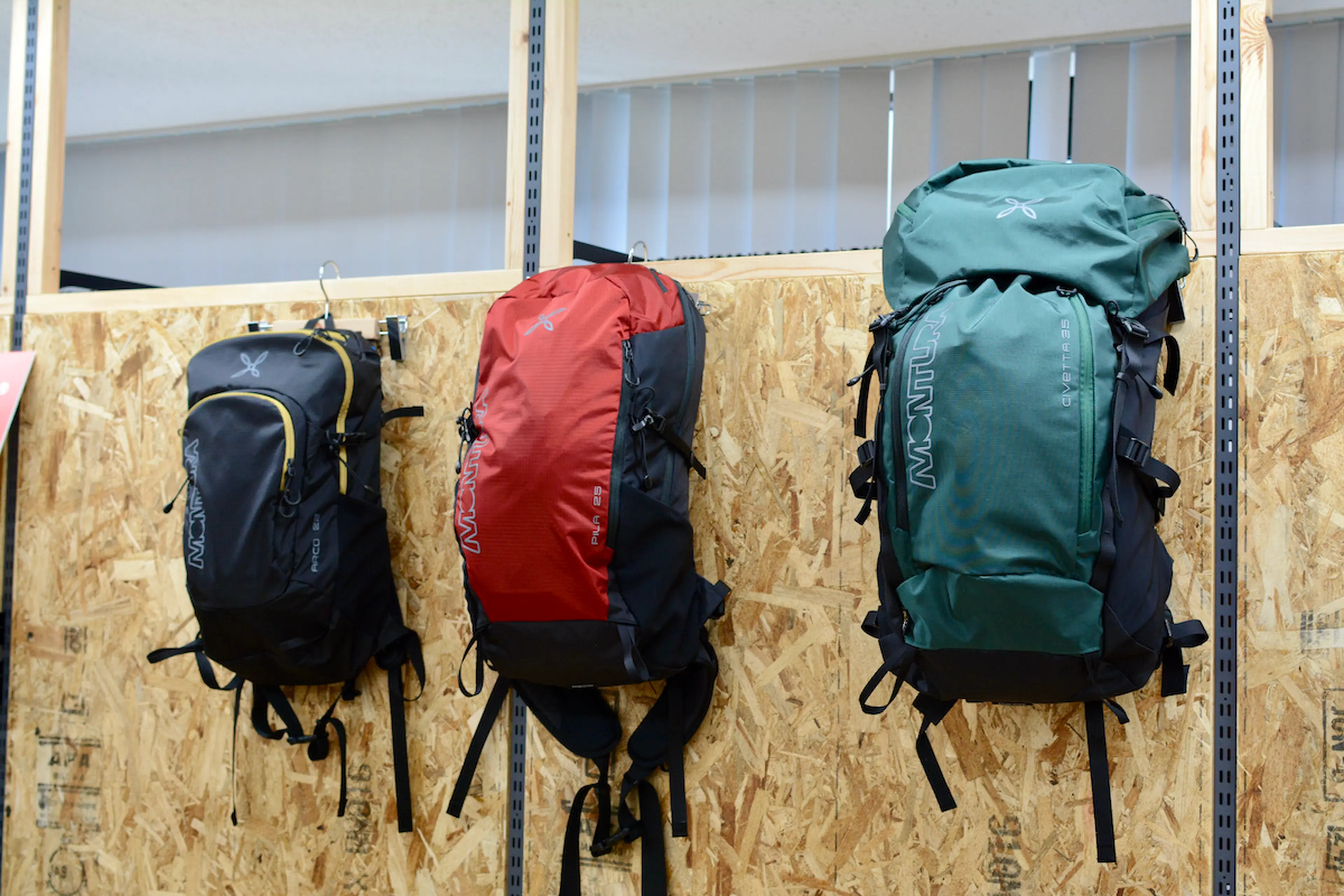 登山　アウトドア　用品　まとめて14点　未使用　② 山と道ONE