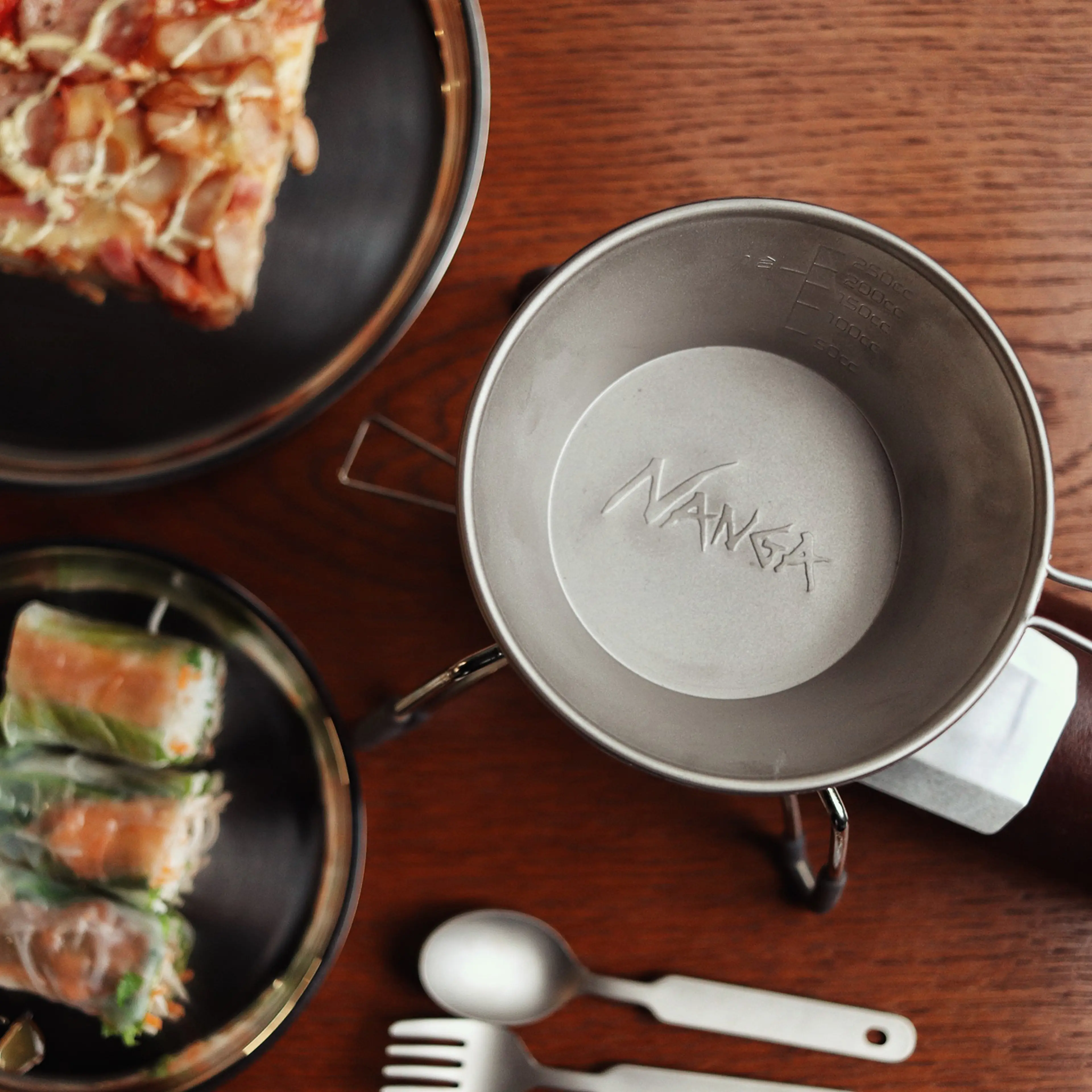 ナンガのコラボアイテムが今夏も続々！スタンレーの真空パイントは