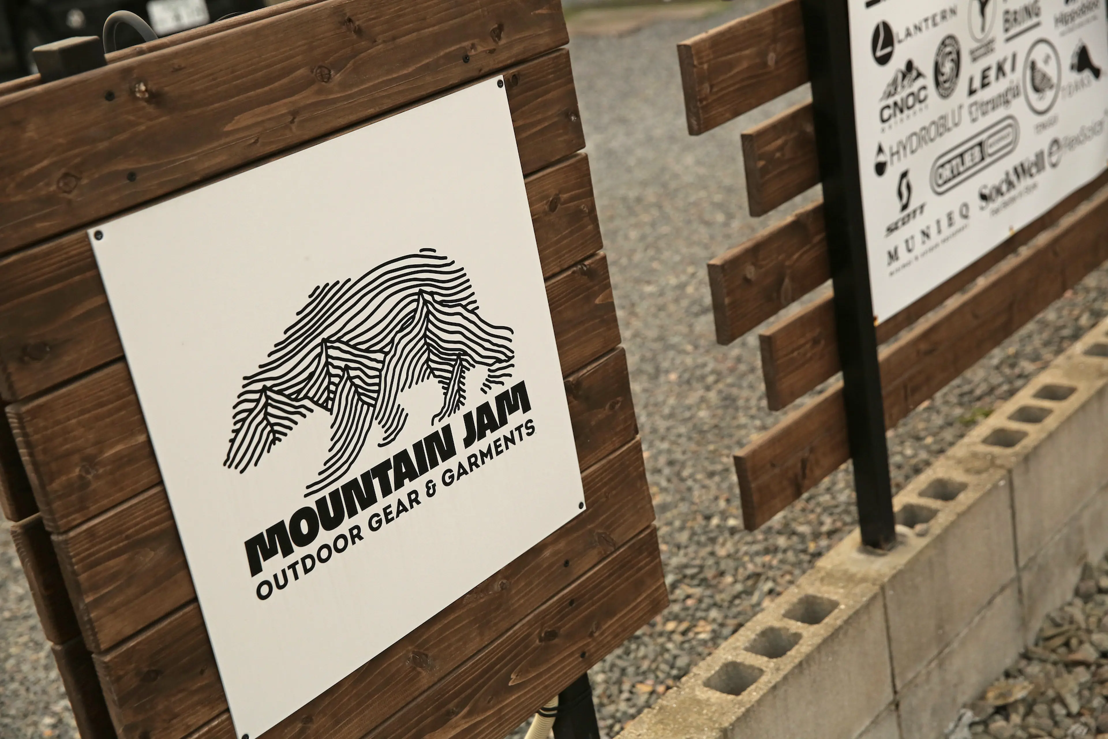 アウトドア界で異彩を放つ「JAMおじさん」の正体とは？トレンド追わず