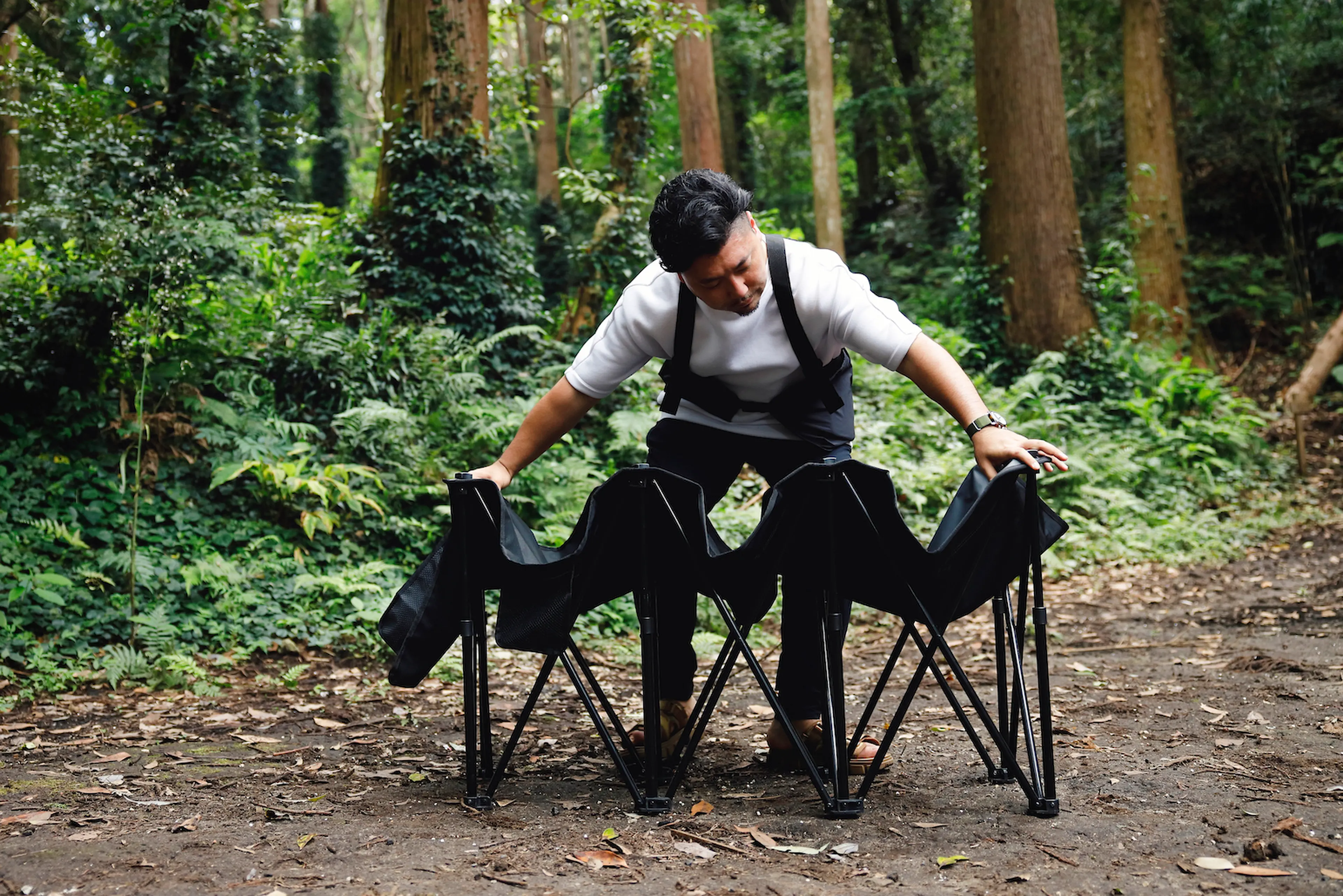 快眠上手はキャンプ上手！達人がホールアースの人気コット2種類を徹底
