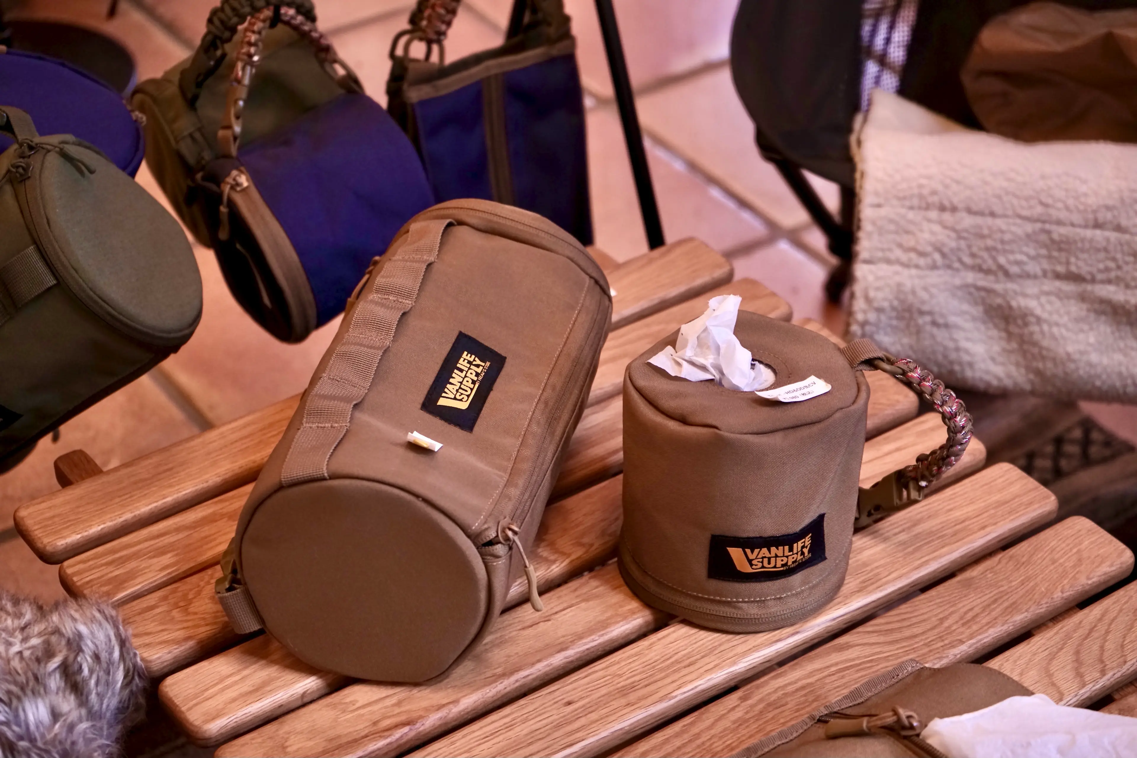 ヴァンライフ サプライ バイ フリークス ストア」が見せる、クルマ