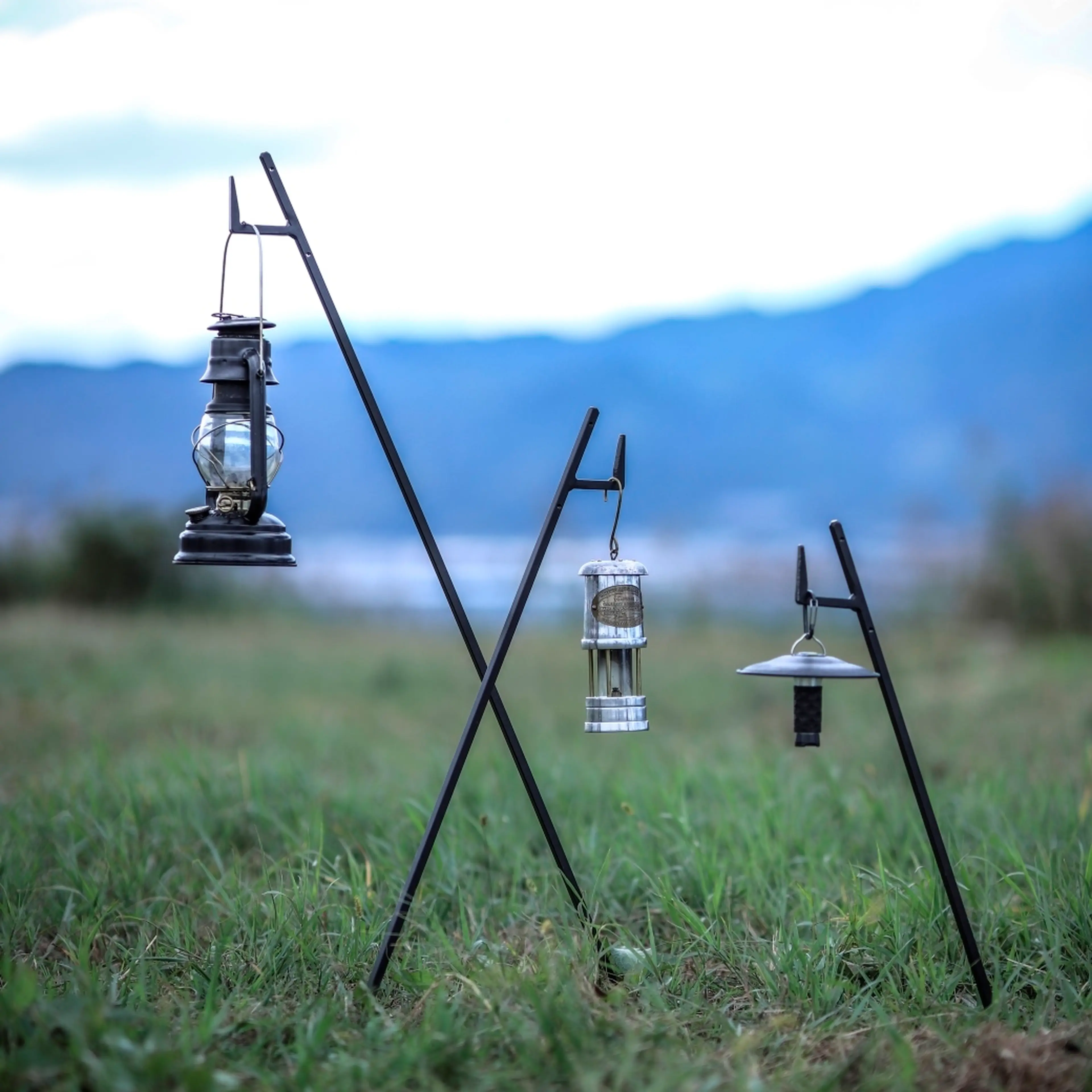 2021年躍進ブランド「ANOBA」から待望の新作！画期的スタンドハンガー