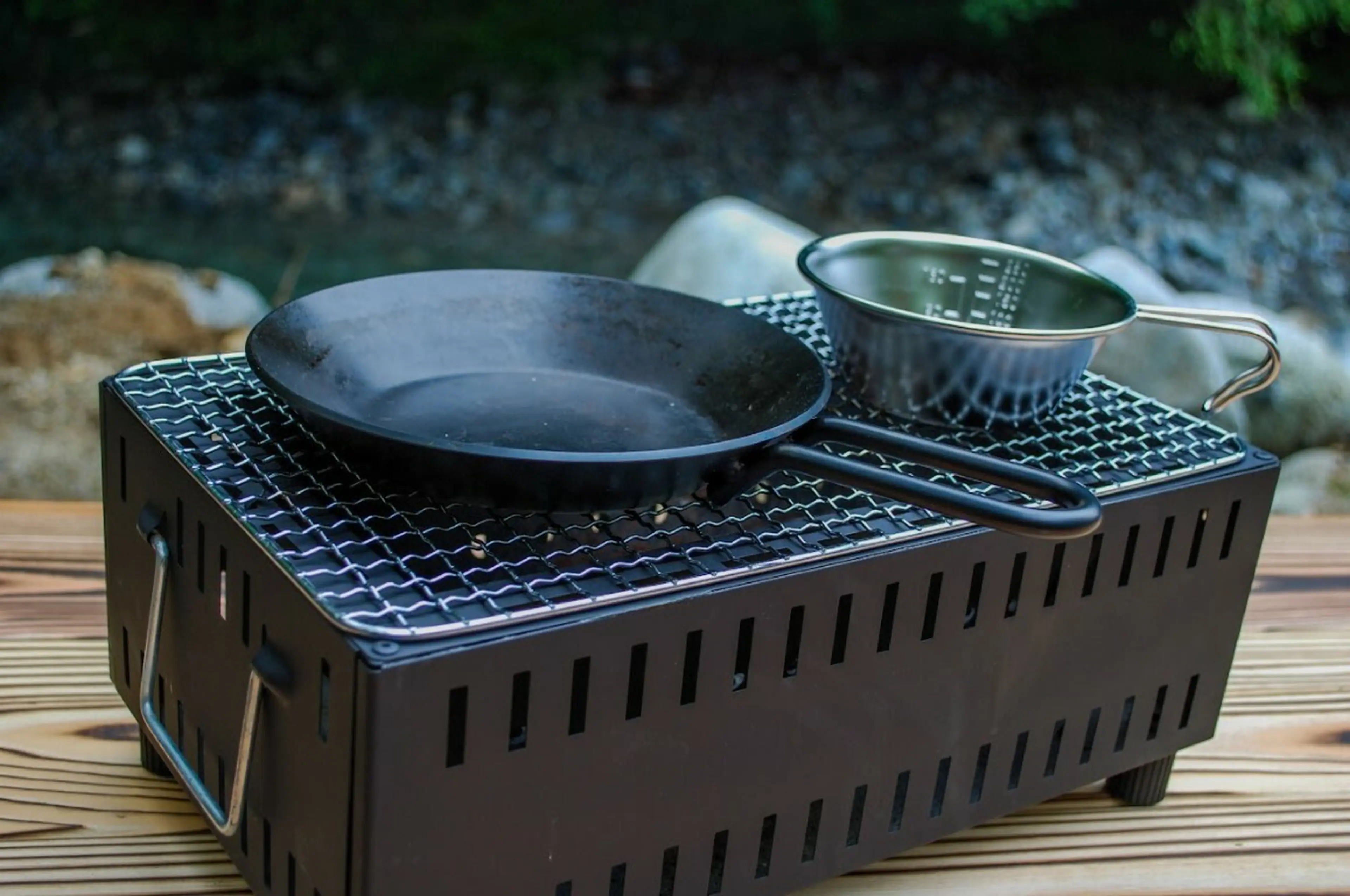 さびる」という常識を覆した鉄製フライパン！「Tetsu」でアウトドア