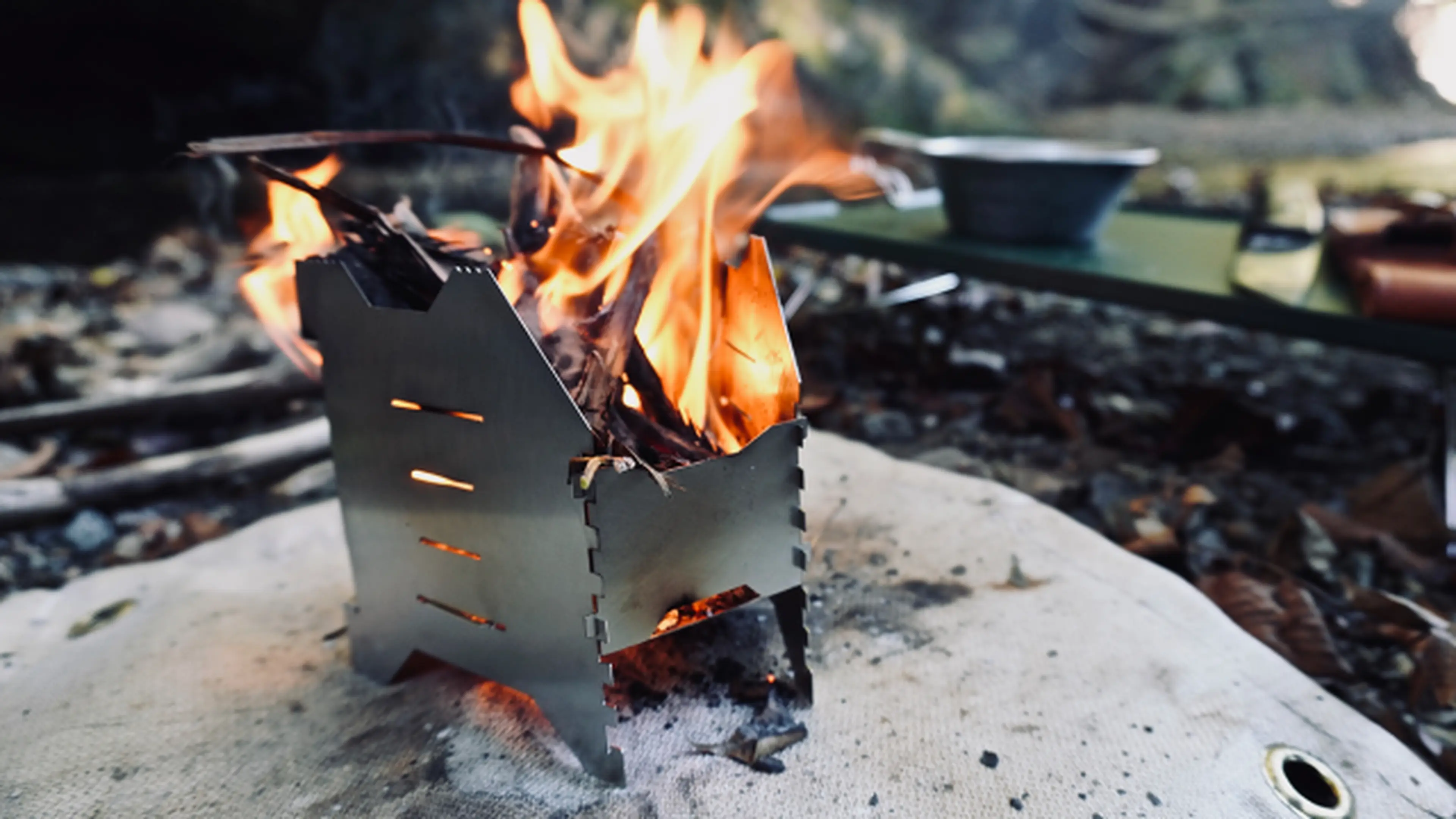 焚き火台がポケットにイン！超軽量＆極小サイズが登場 | キャンプ