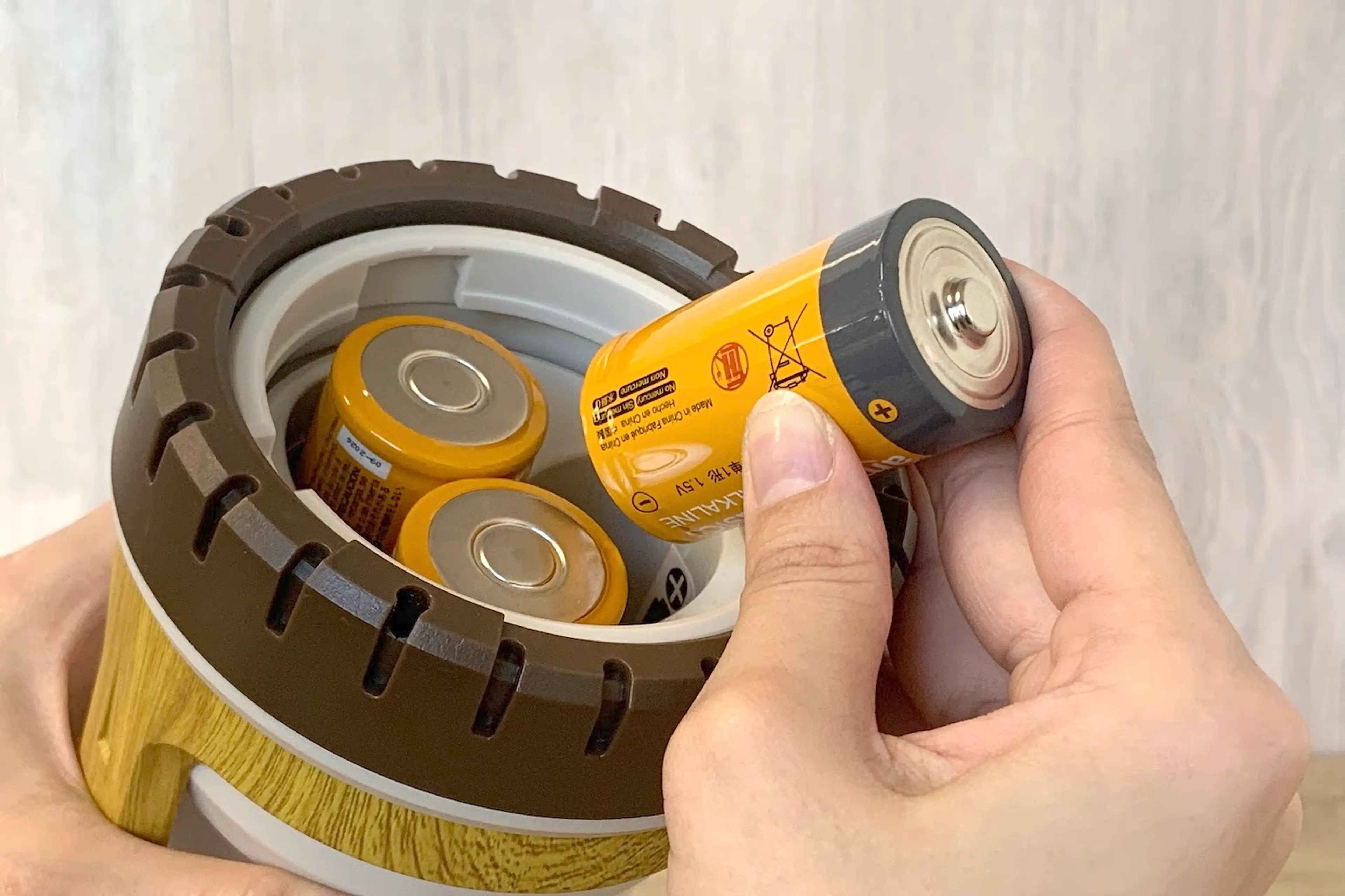 ゆらぎモード付きのLEDランタンを紹介！サイトの雰囲気がおしゃれに