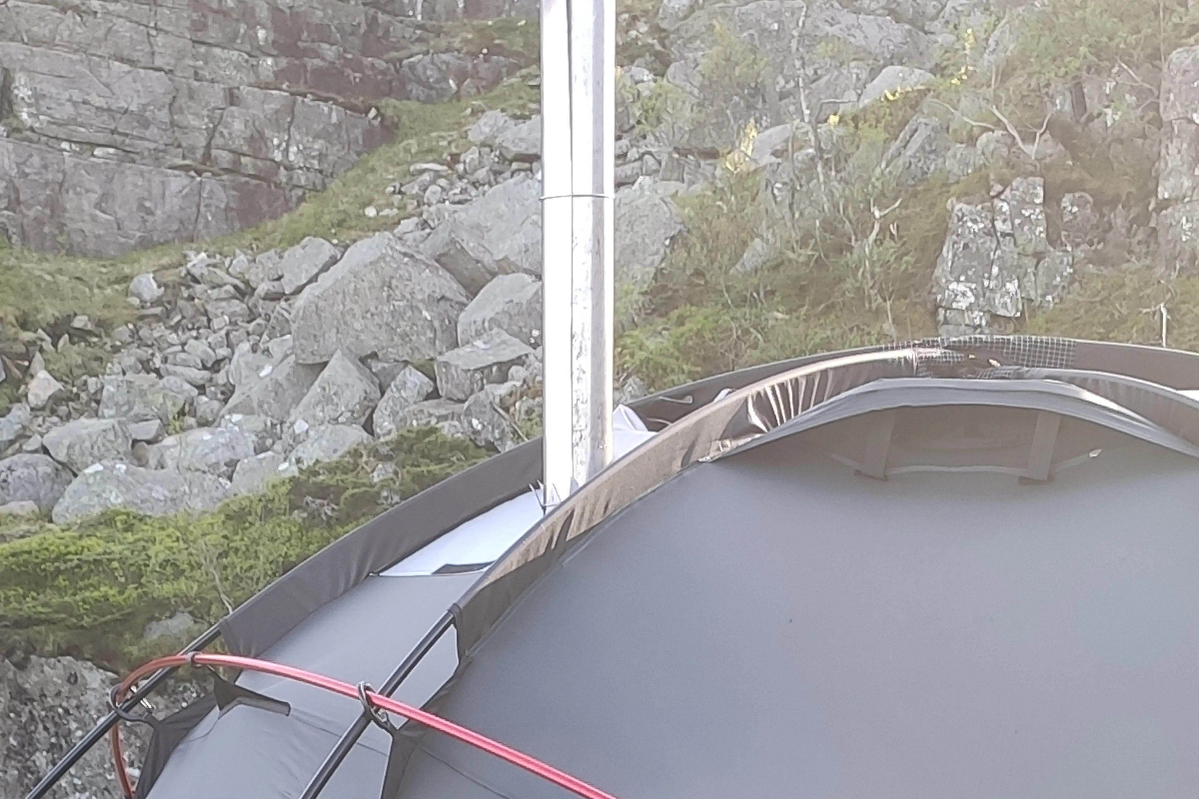 グランピング　テント　Nordisk 煙突カスタム済　薪ストーブ可能 グランピング テント Nordisk 煙突カスタム済 薪ストーブ可能