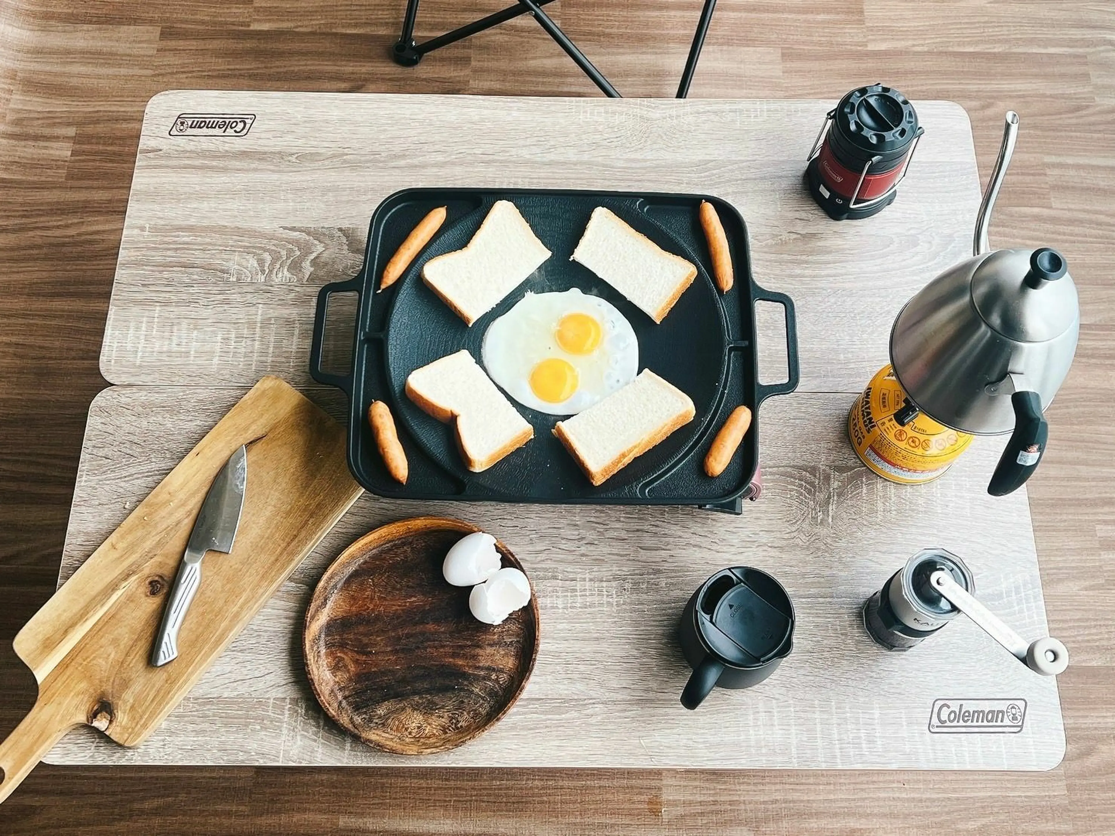 重さ1.5㎏！副菜も作れる万能「EGyグリドル」でキャンプ飯がグレード