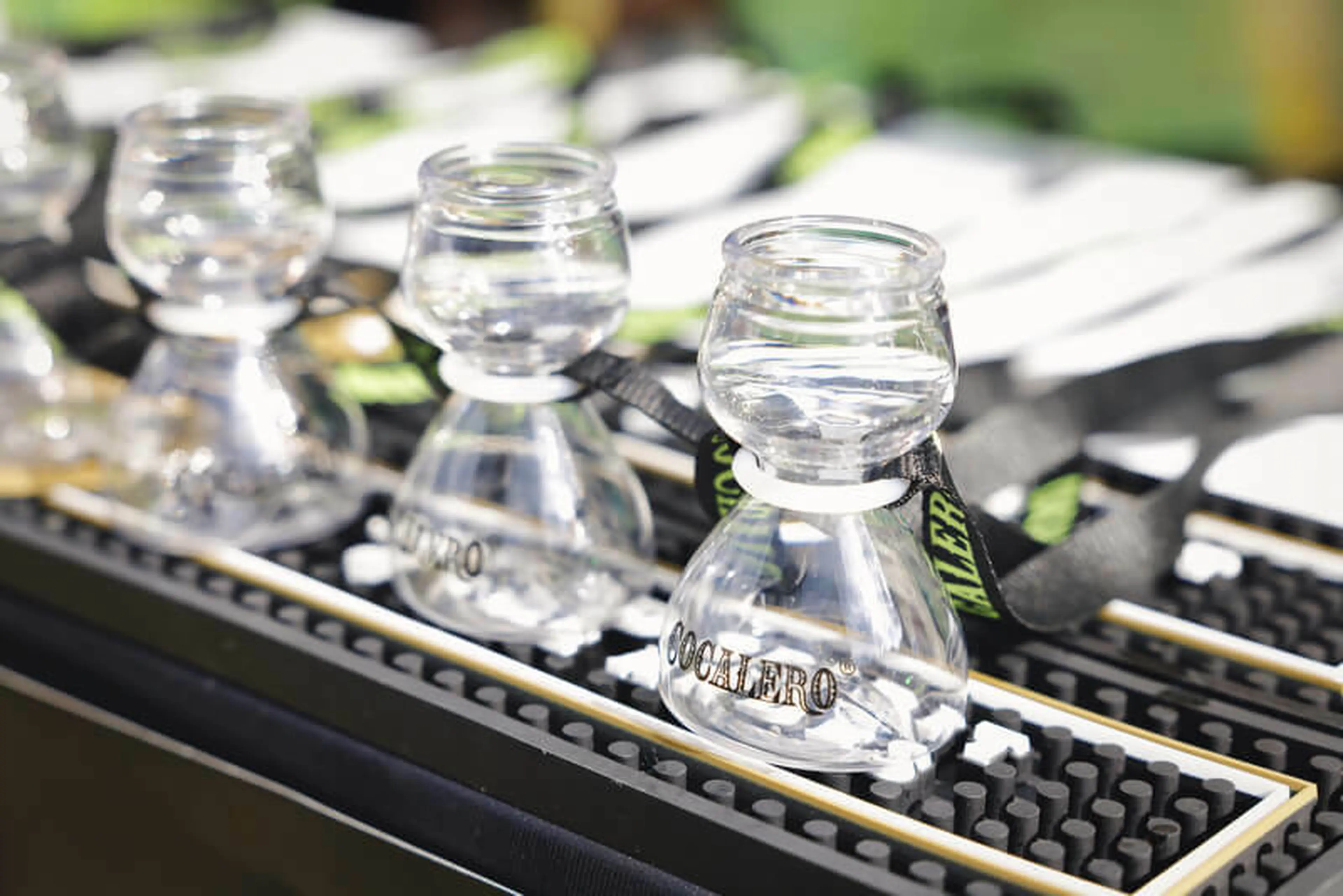 キャンプの夜の新定番！？変幻自在な「コカレロ ネグロ」と楽しむ大人