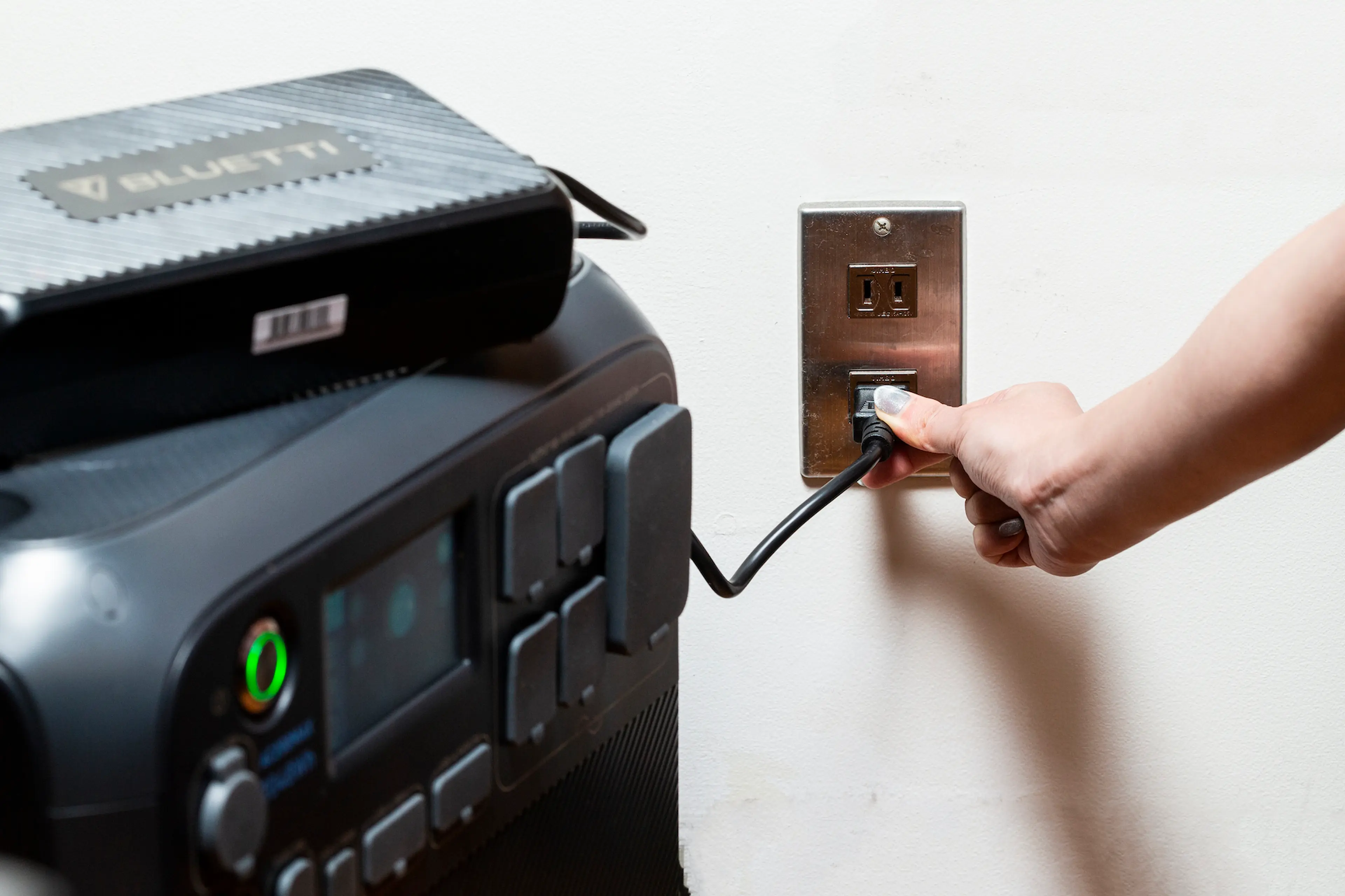 リン酸鉄リチウムイオン電池」がファミキャン向きの理由とは？今