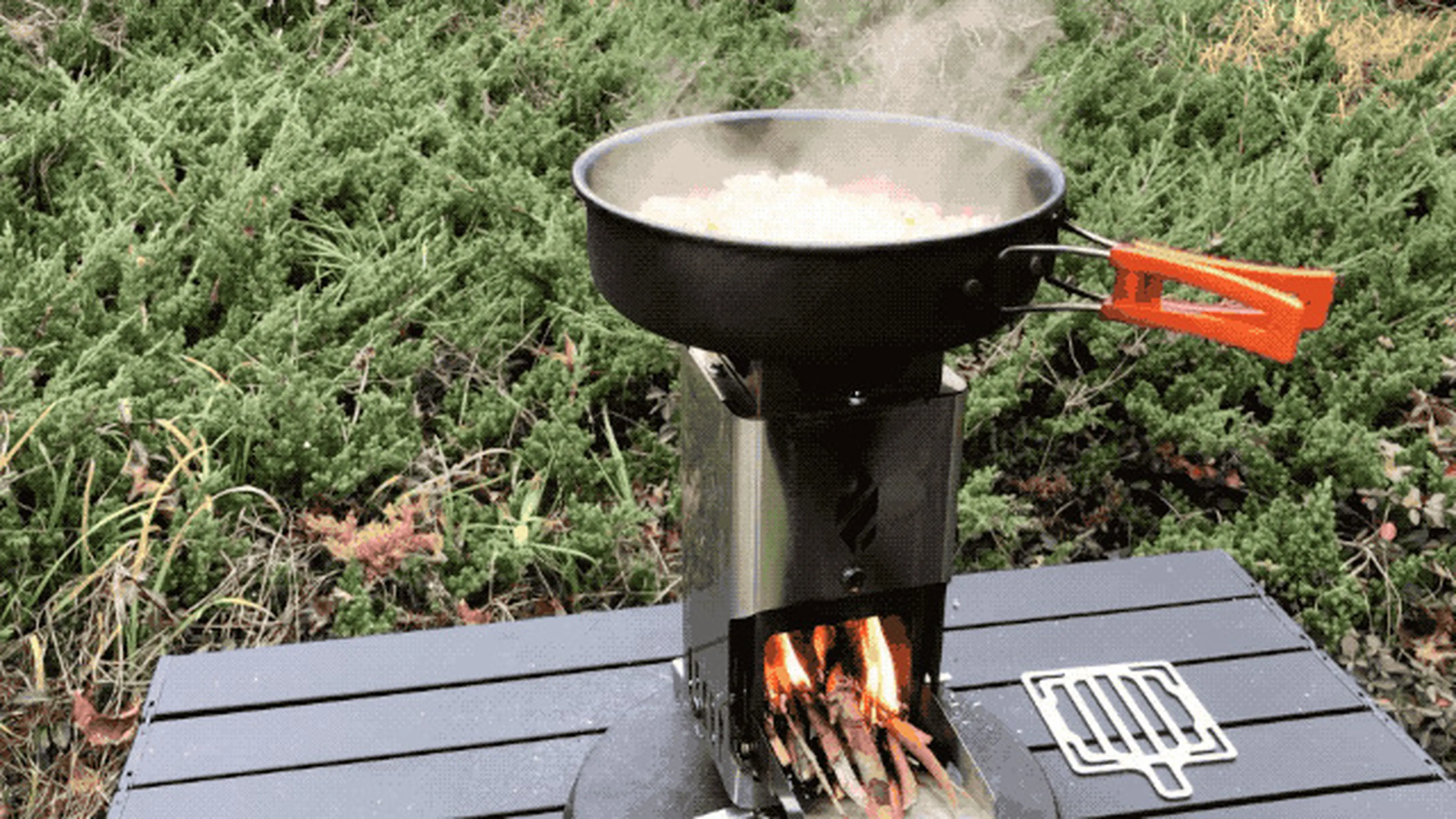 早割でお得！】手のひらサイズなのに高火力！ちょうどいいロケット