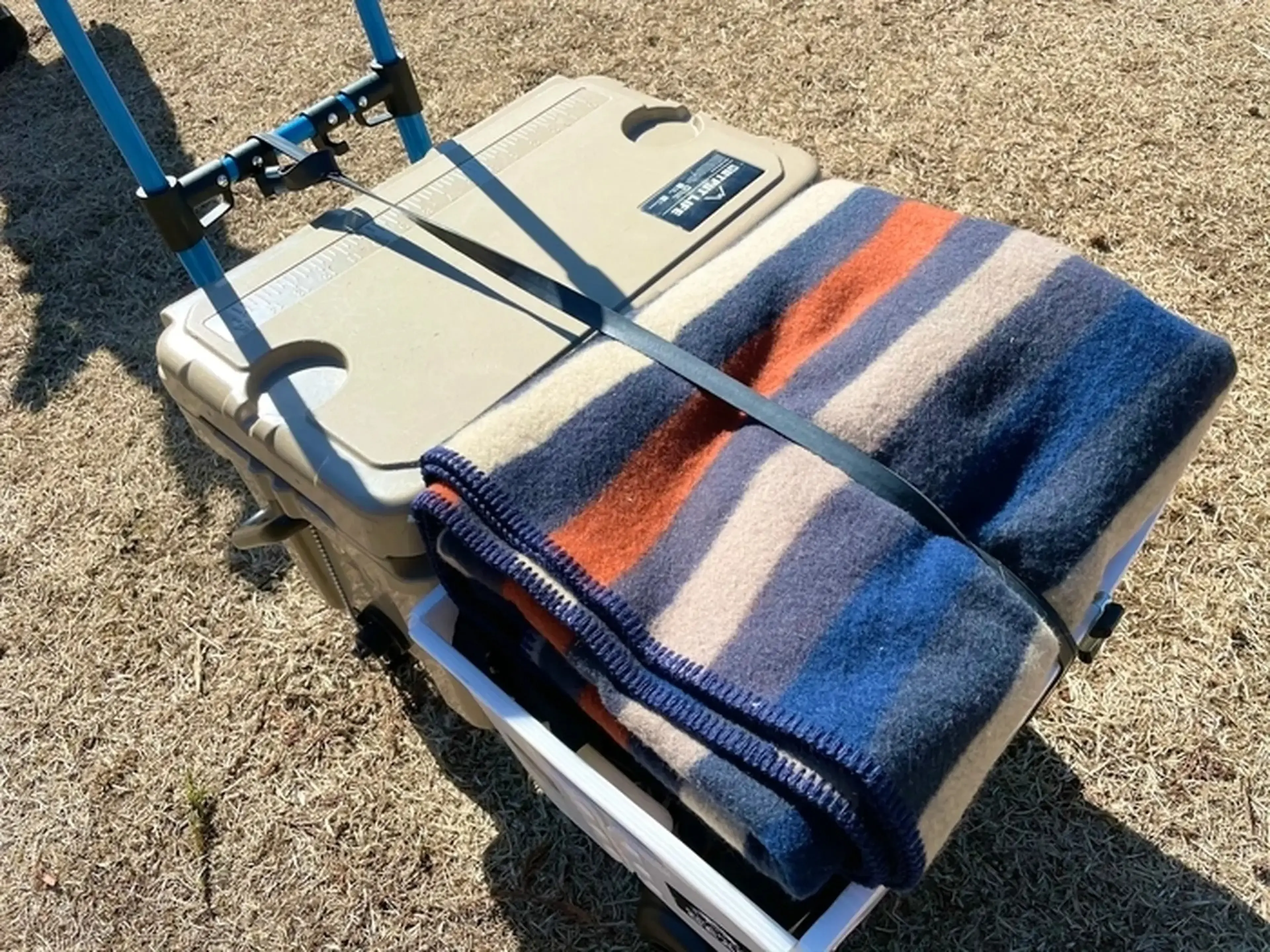 キャンプギアを楽に運べる花岡車輌「フラットカート」がマジで優秀