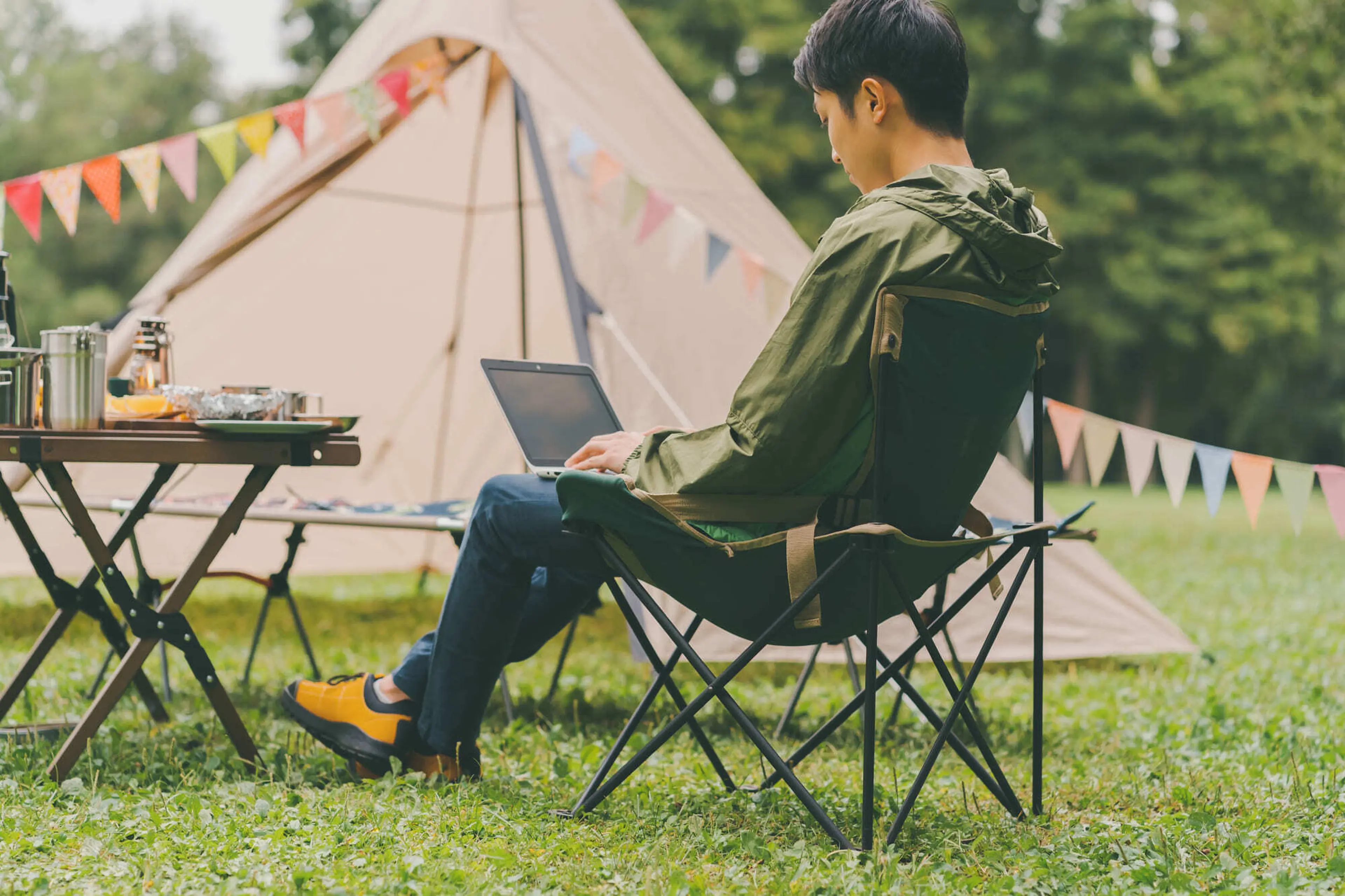 2025年版】コールマンの2ルームテントを紹介！初心者におすすめは