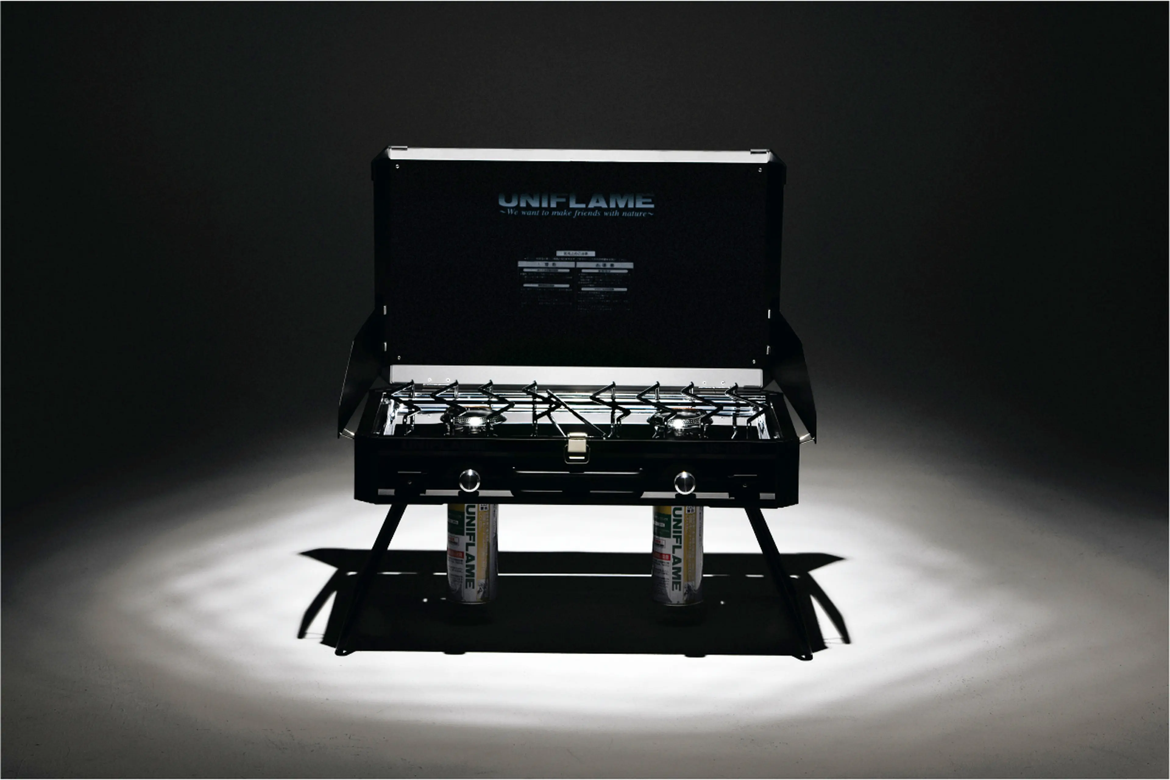 UNIFLAME ツインバーナーUS-1900　ブラック(生産終了品) 2024年生産終了：ツインバーナーUS-1900 ブラック LTD