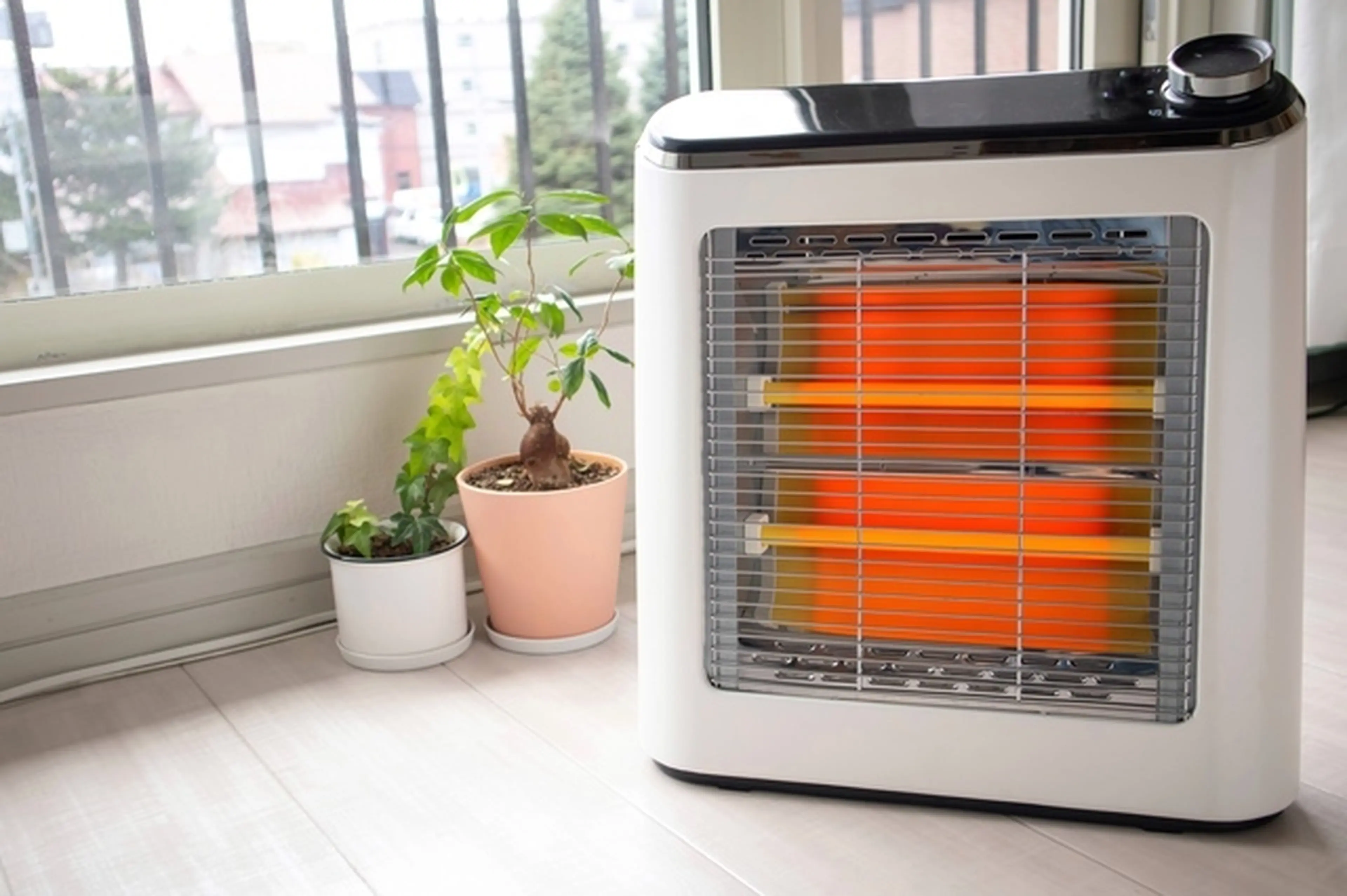 電気ストーブ 600W電気ストーブ<br>DS-C61N-WH｜電気ストーブ｜オリジナル商品｜事業