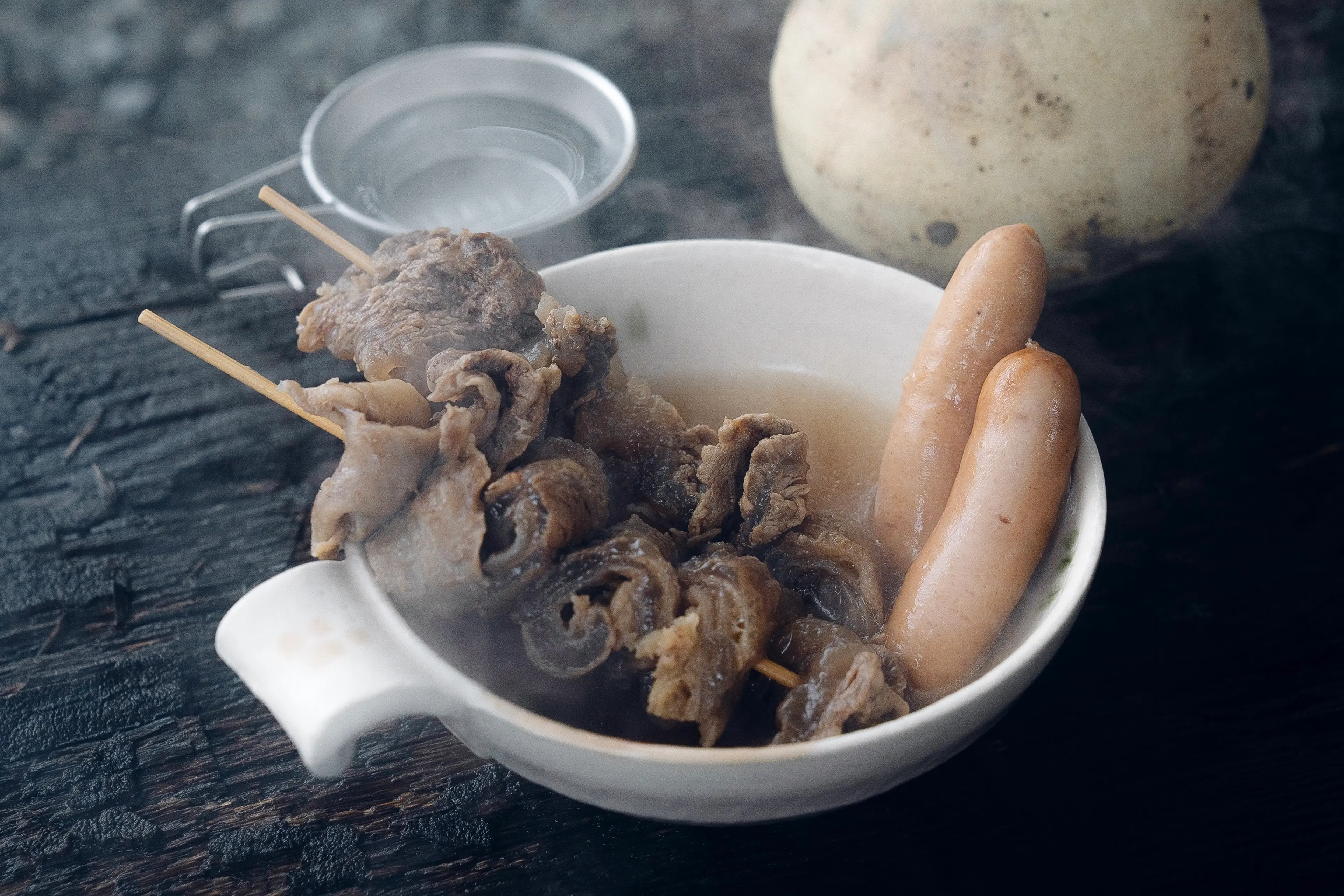 ハマったら抜け出せない？ 「キャンプ×熱燗×おでん」は、知る人ぞ知る 