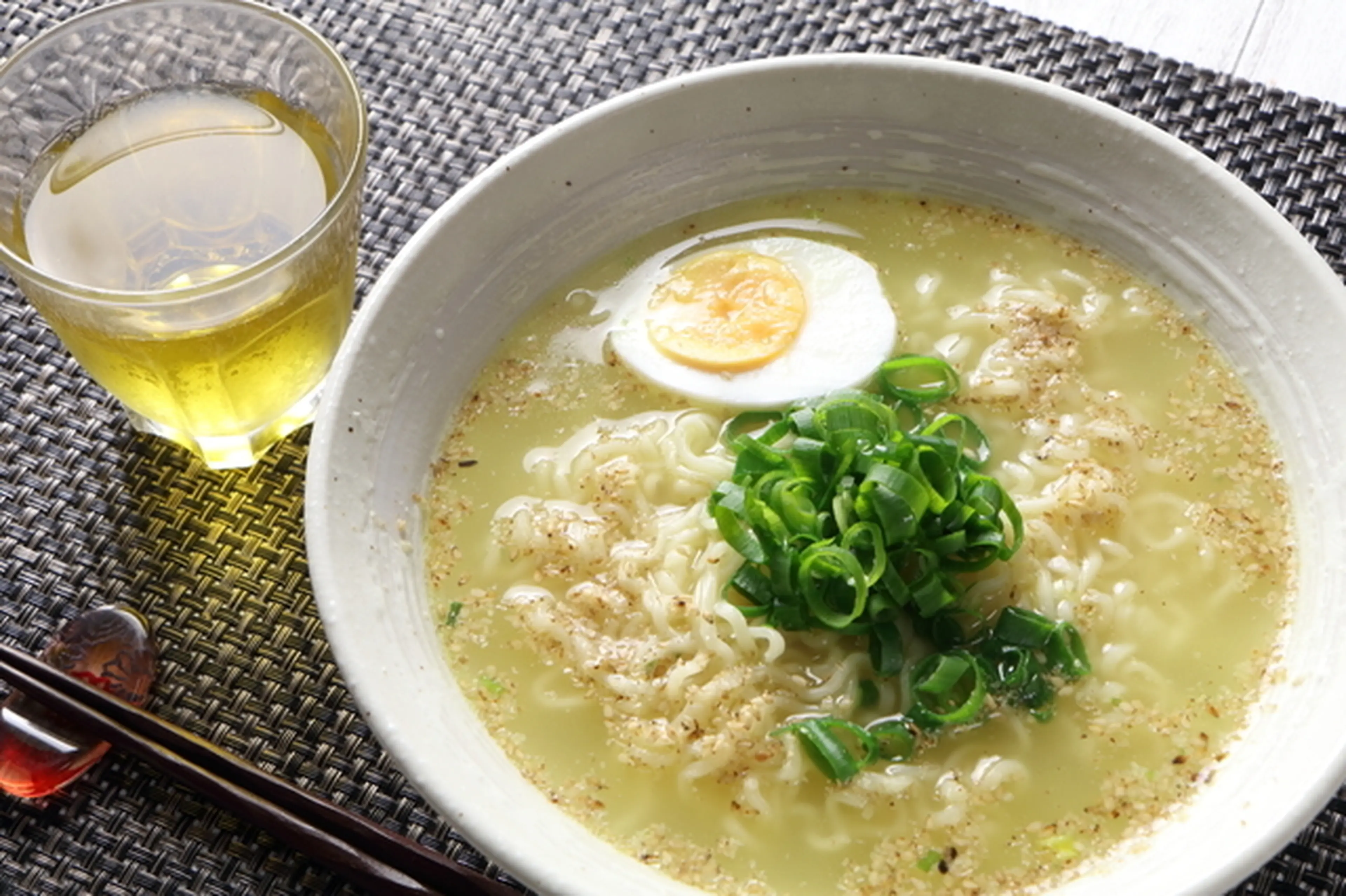 サッポロ 塩 ラーメン