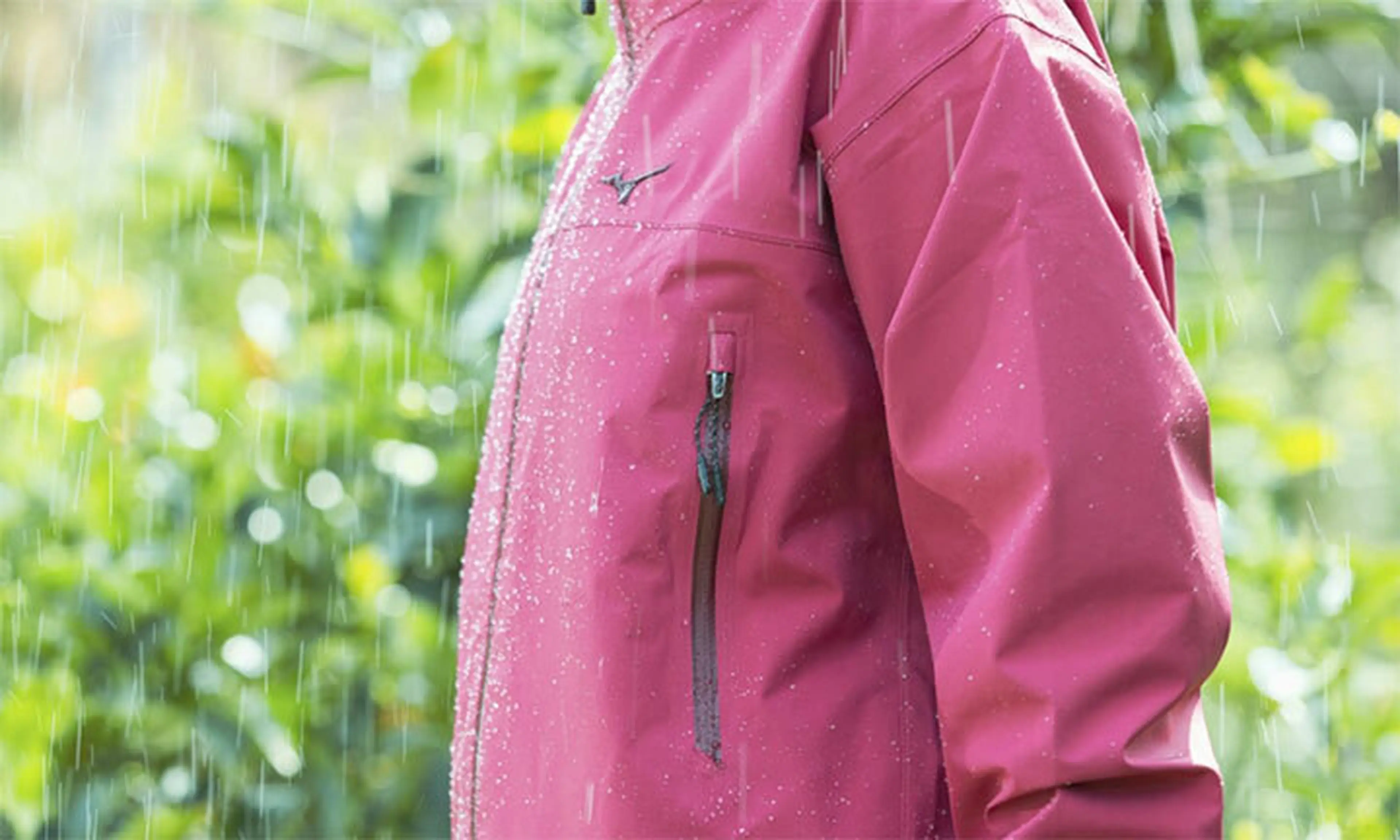 レディースDaiwa GORE-TEX レインウェア ピンク レディースDaiwa GORE-TEX レインウェア ピンク