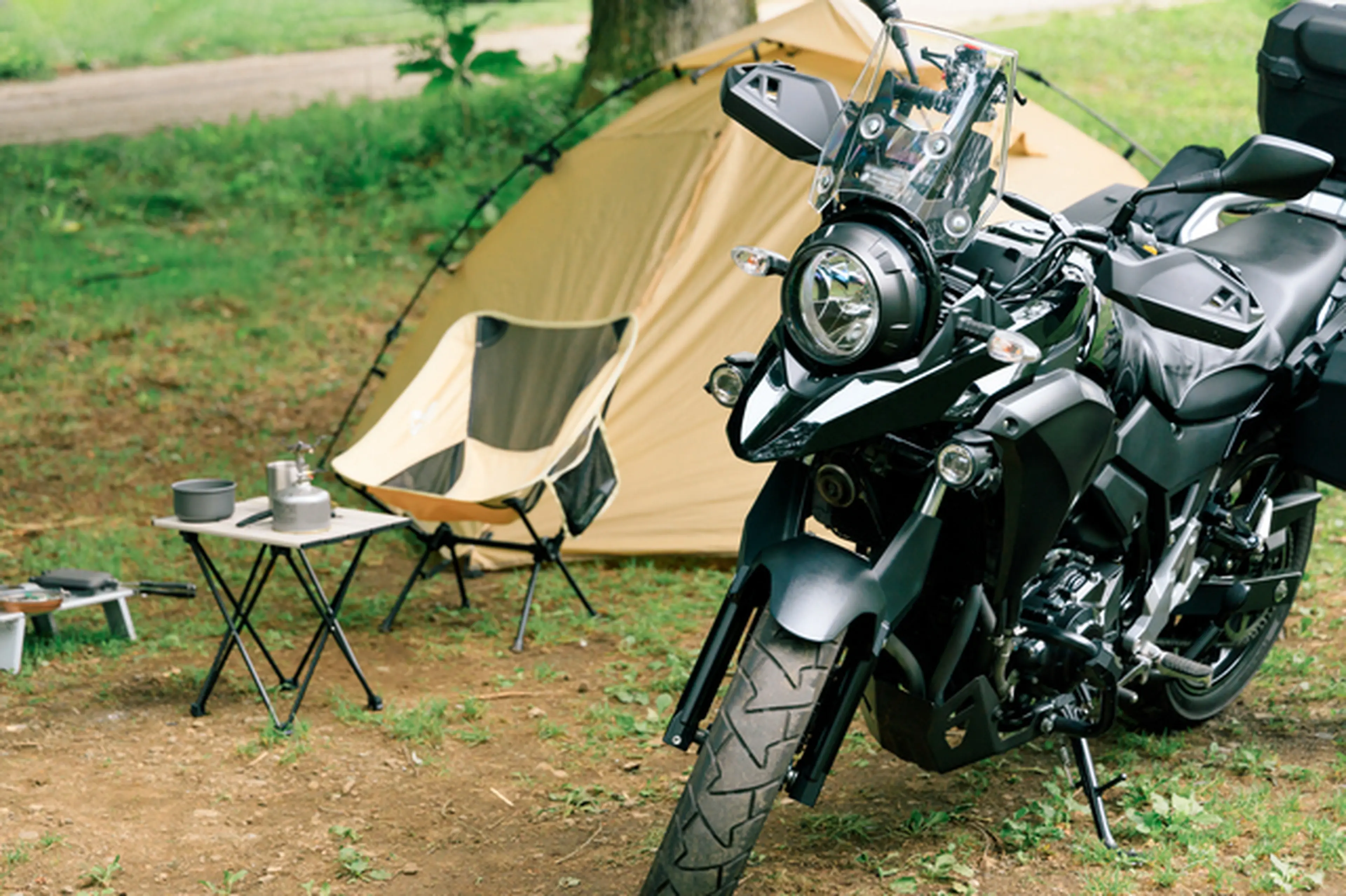 バイクのキャンプツーリング道具一式！おすすめ商品や積載のコツ